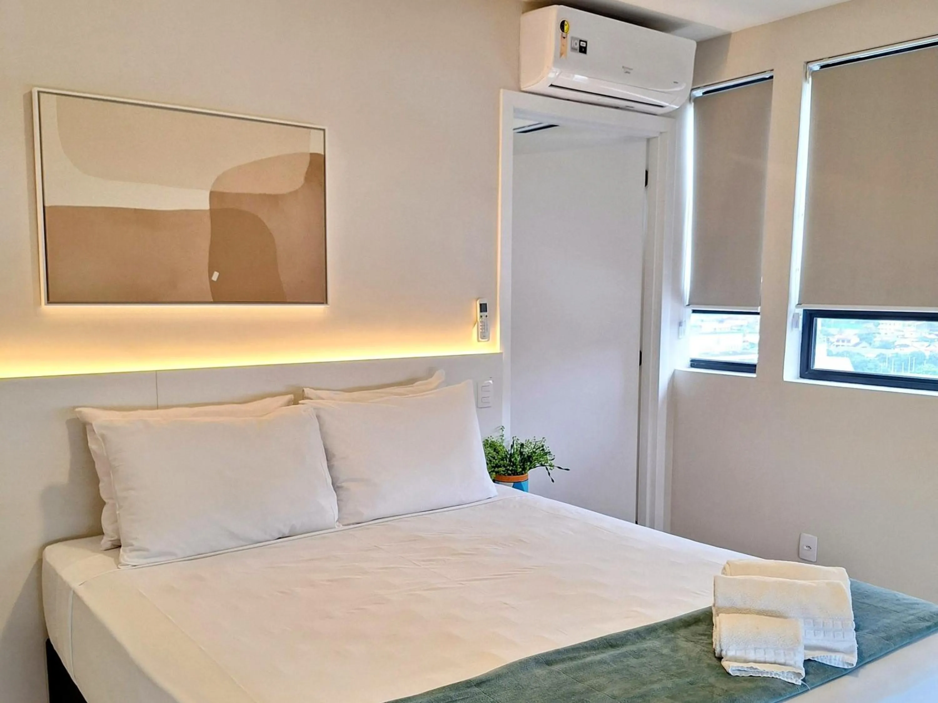 Bedroom, Bed in Bewiki