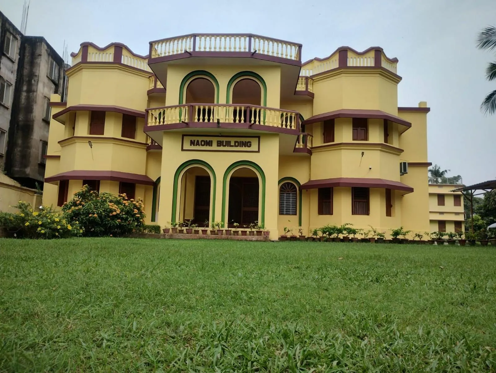 Property building in Bequest Stays In Puri