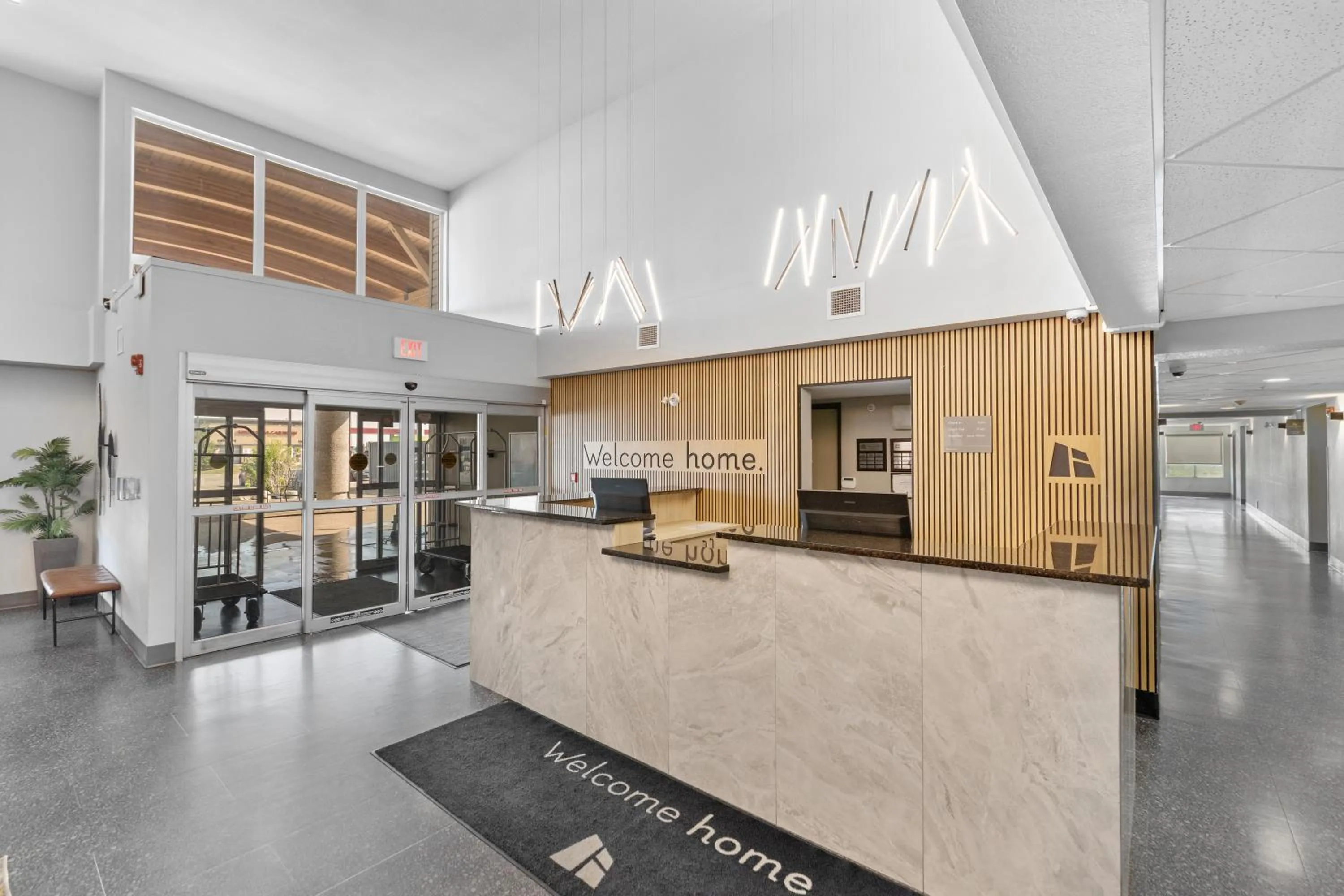 Home Inn and Suites Lloydminster