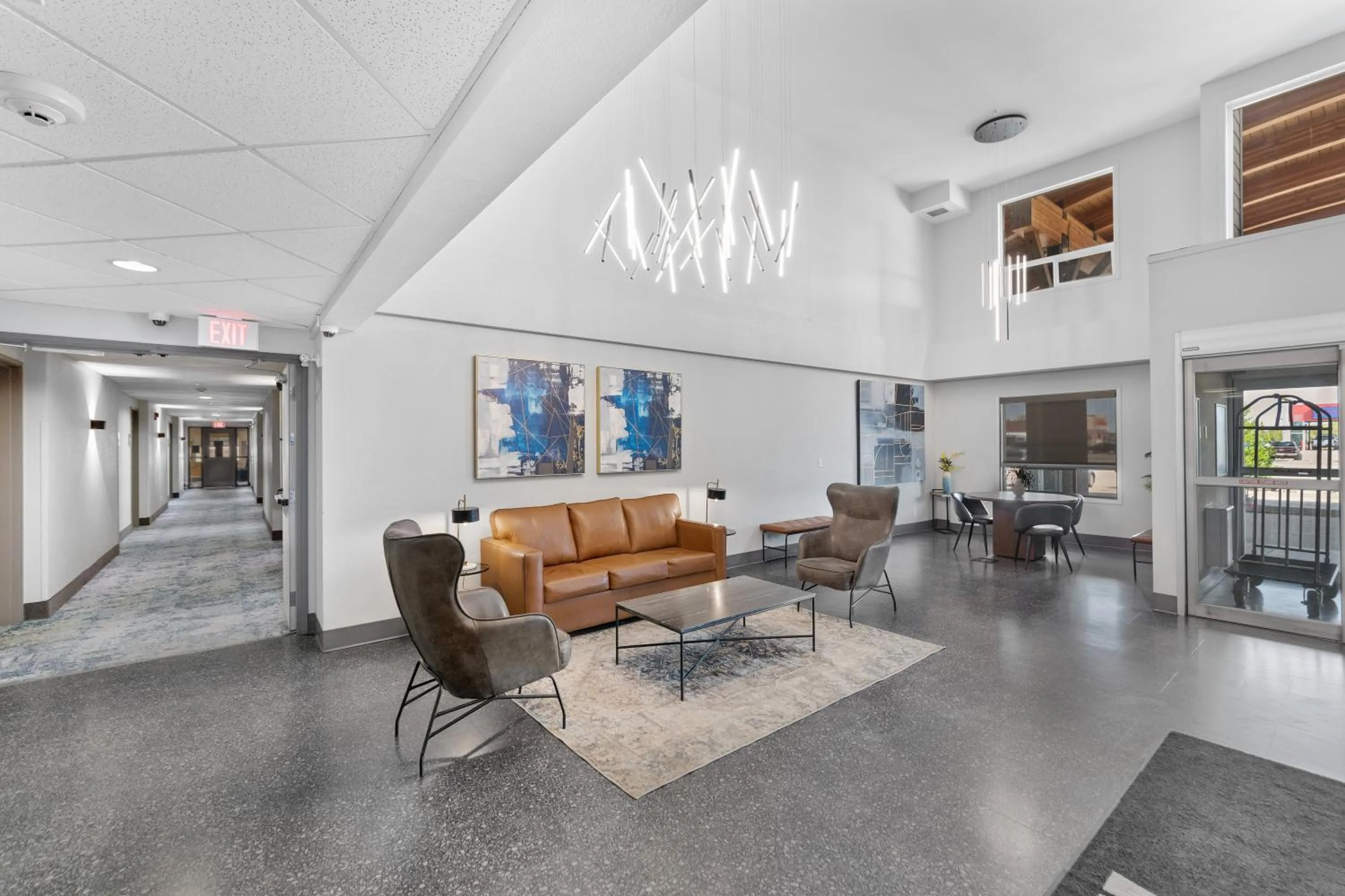 Home Inn and Suites Lloydminster