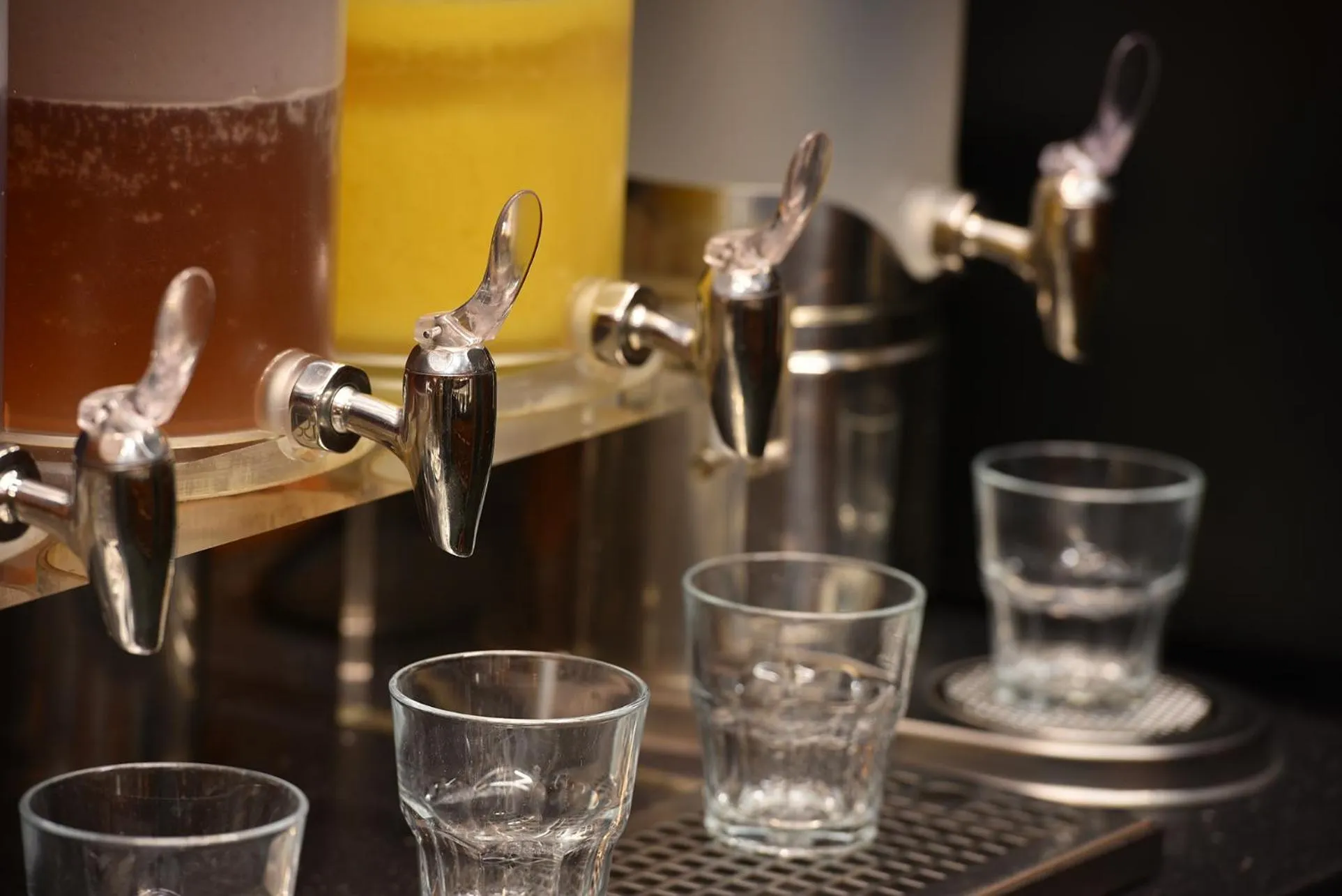 Breakfast in City Hotel Morris