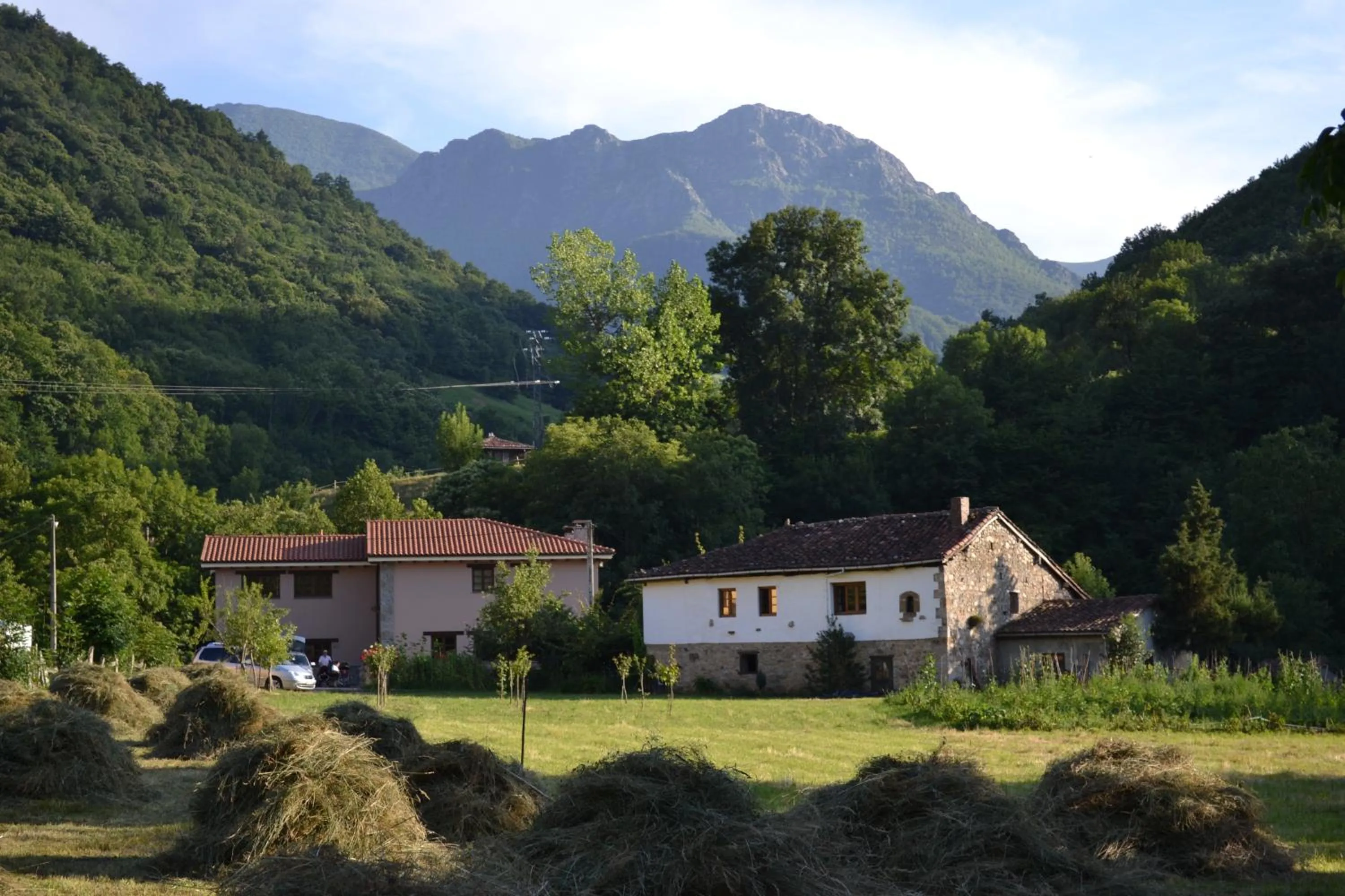 Property building in Alesga Hotel Rural - Valles del Oso -Asturias
