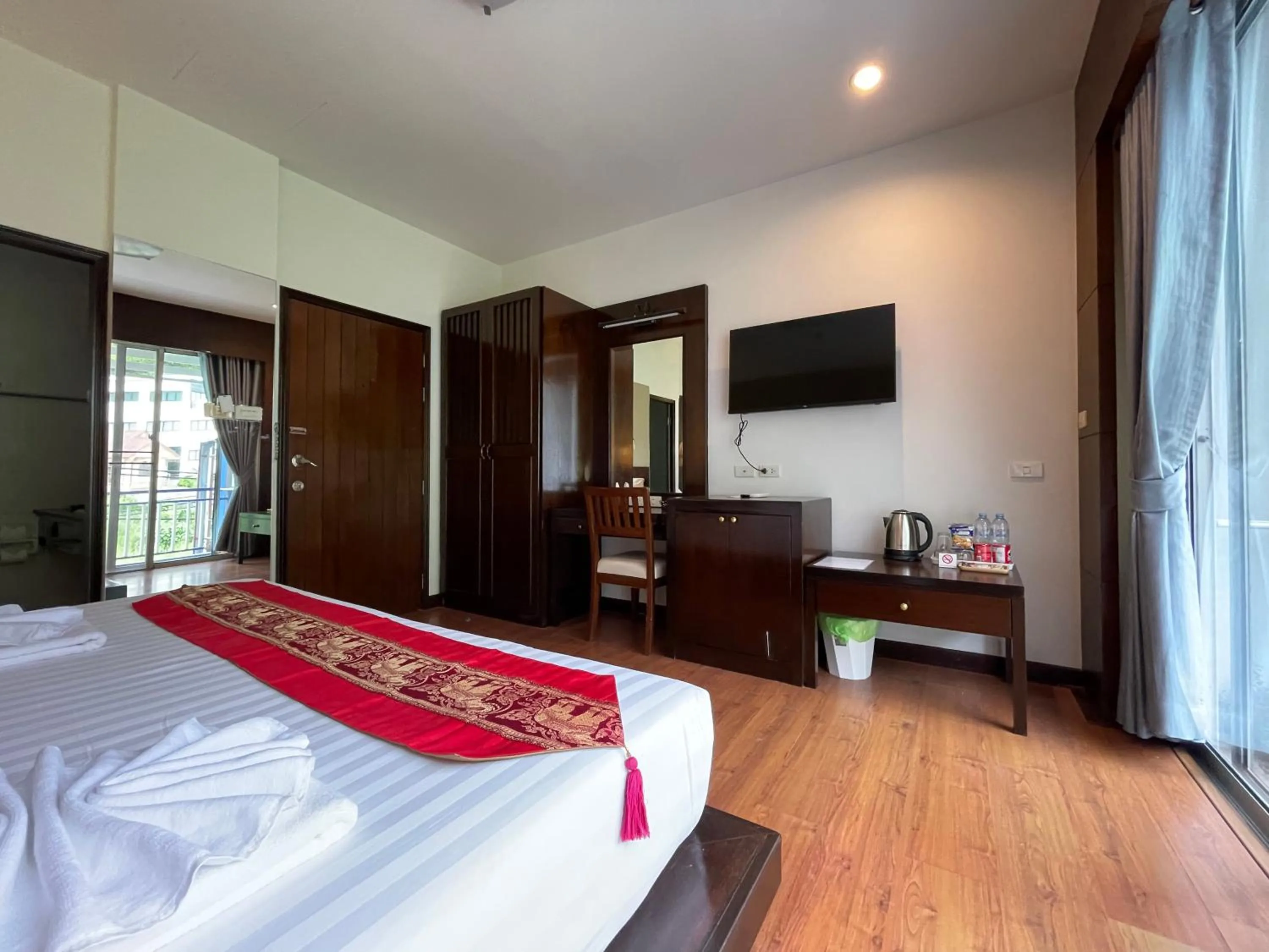 TV and multimedia, Bed in Kata Sea Blue