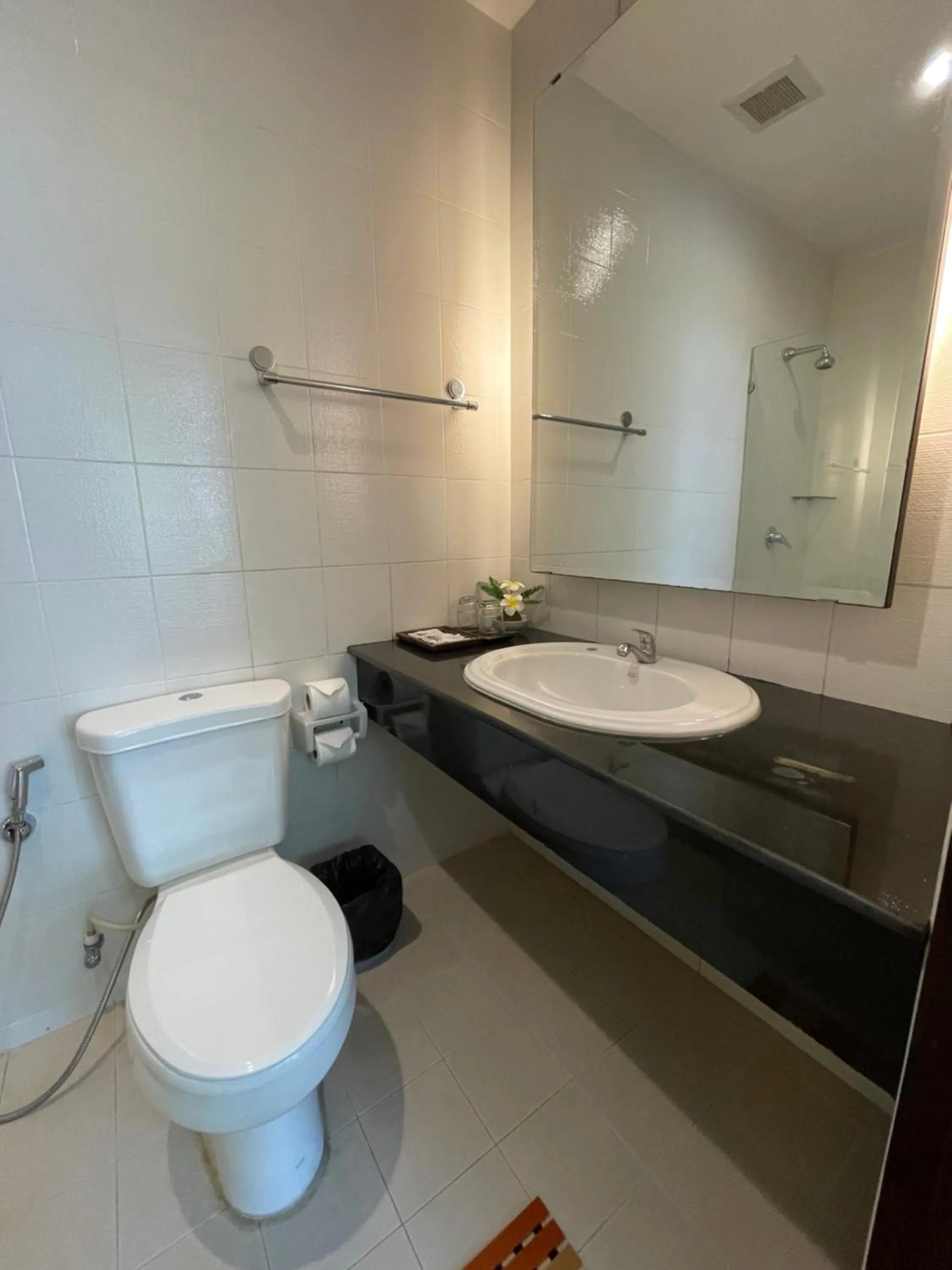 Bathroom in Kata Sea Blue