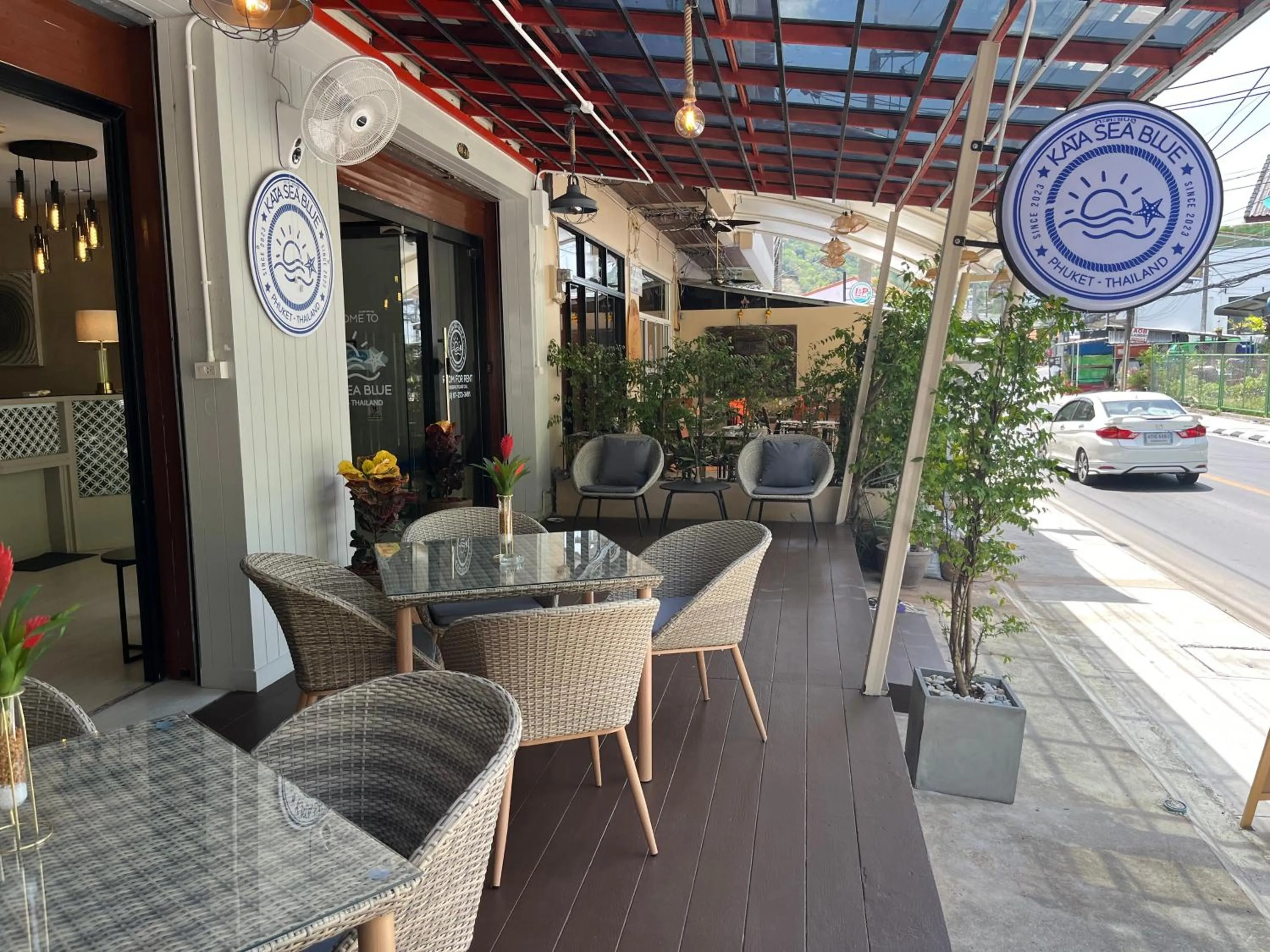 Property building in Kata Sea Blue