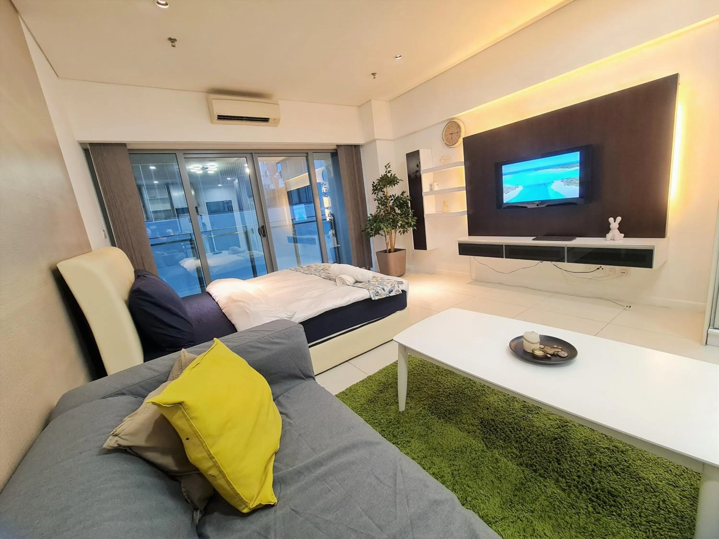 Studio in Mercu Summer Suites Klcc Apartment
