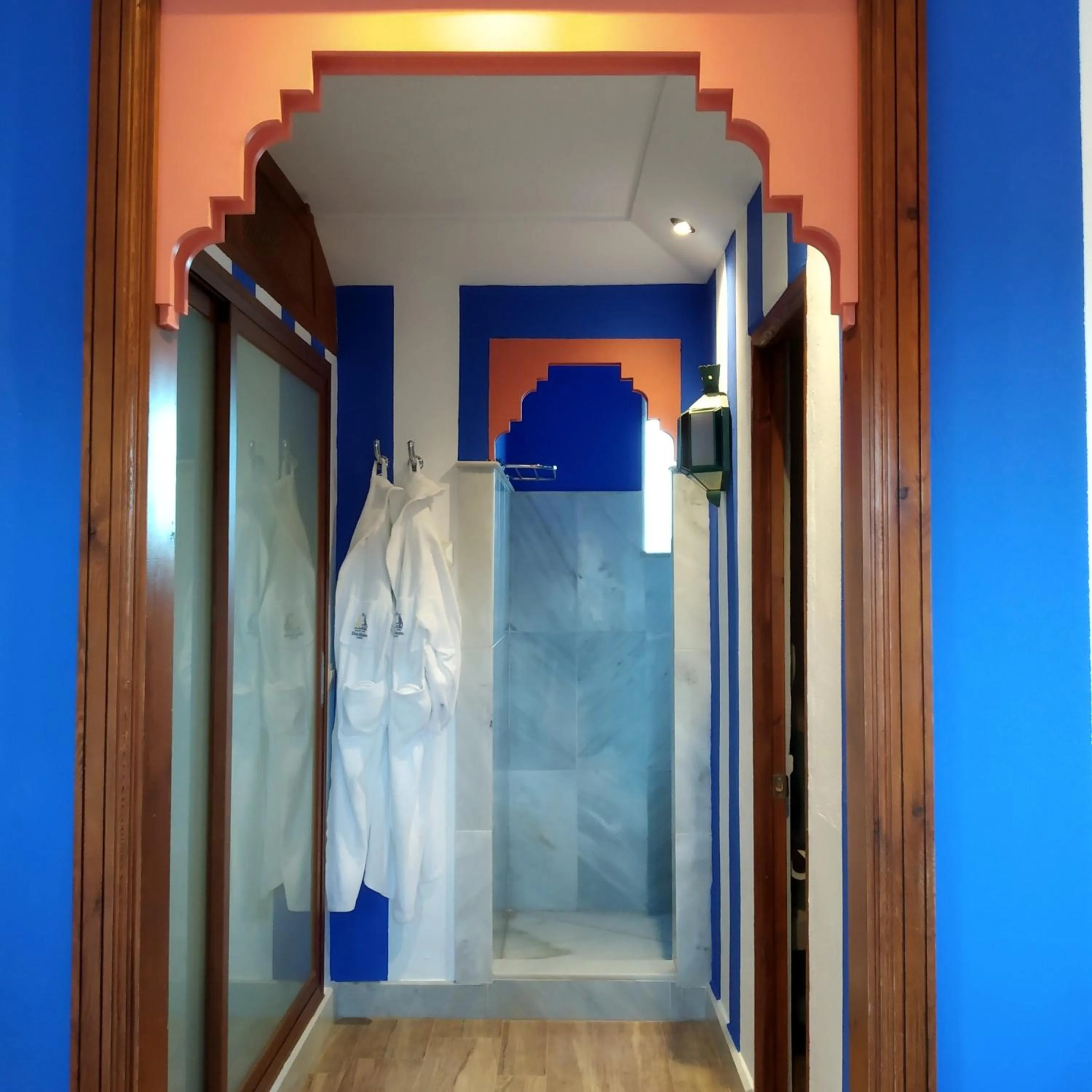 Bathroom in Beach Hotel Dos Mares