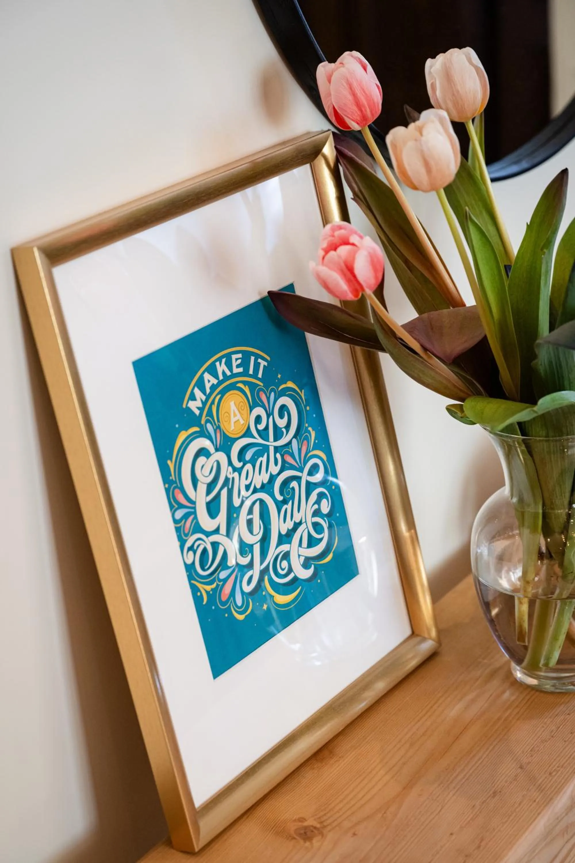 Decorative detail in The August House