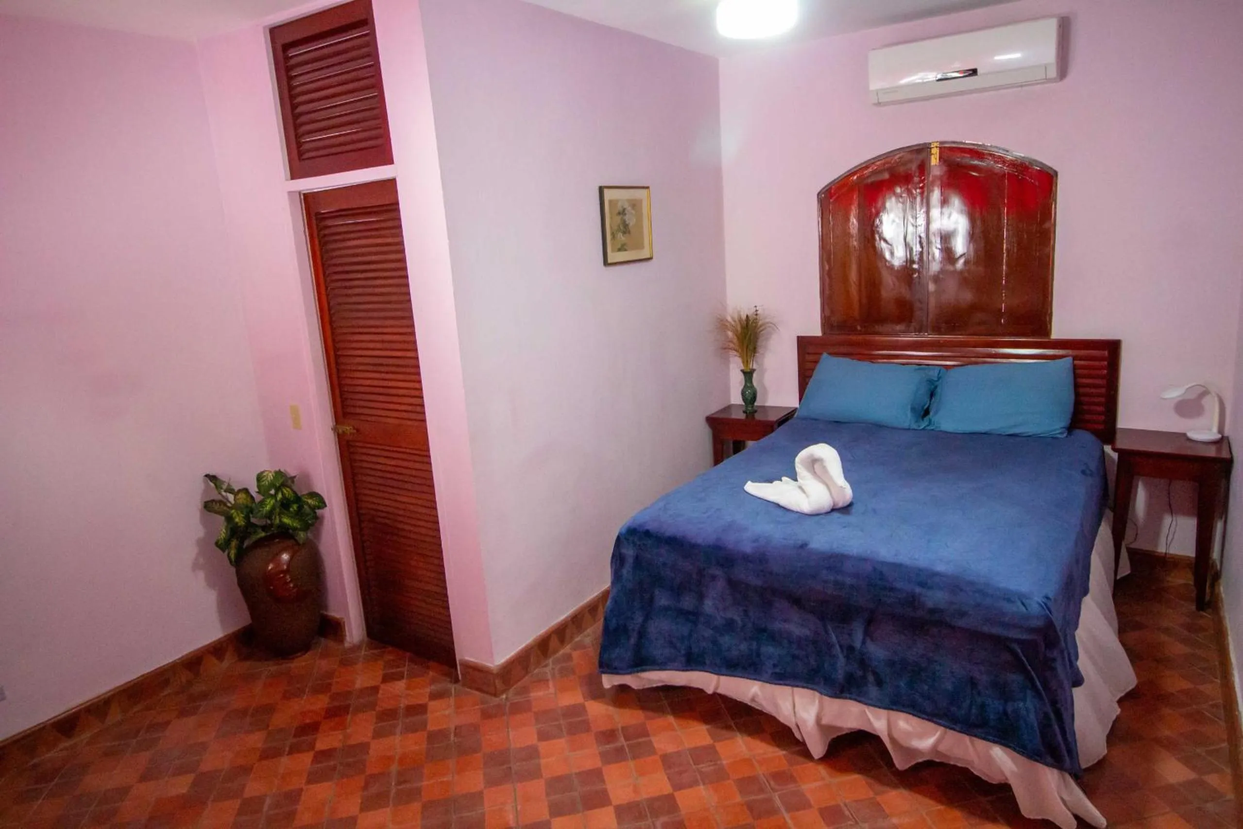 Bed in Hotel La Calzada