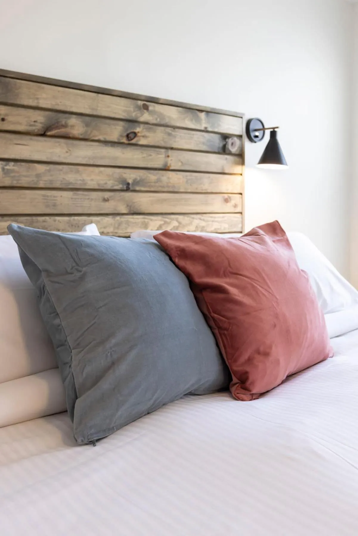 Bed in Albermarle #202 Inn at Old Beach