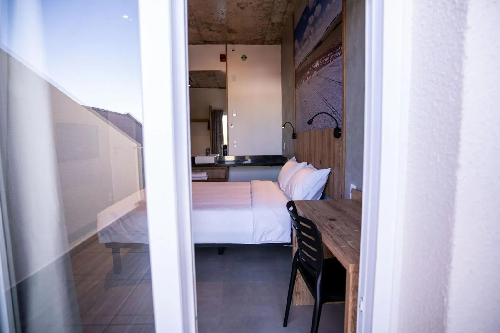 Photo of the whole room, Bed in CAMPOS DE HOLAMBRA INN