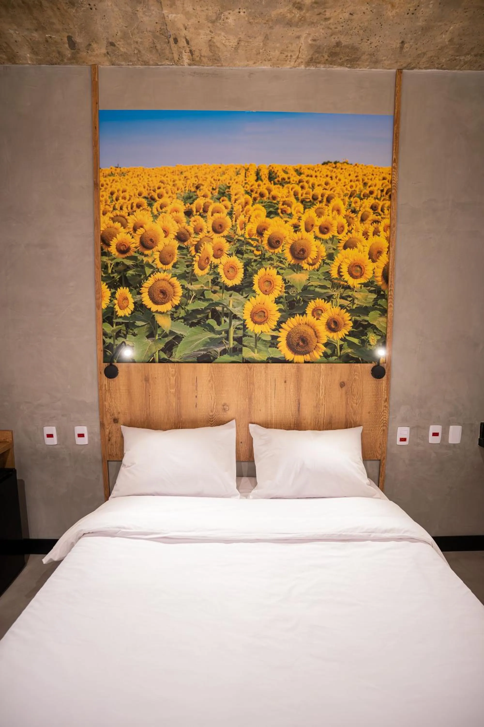 Bed in CAMPOS DE HOLAMBRA INN