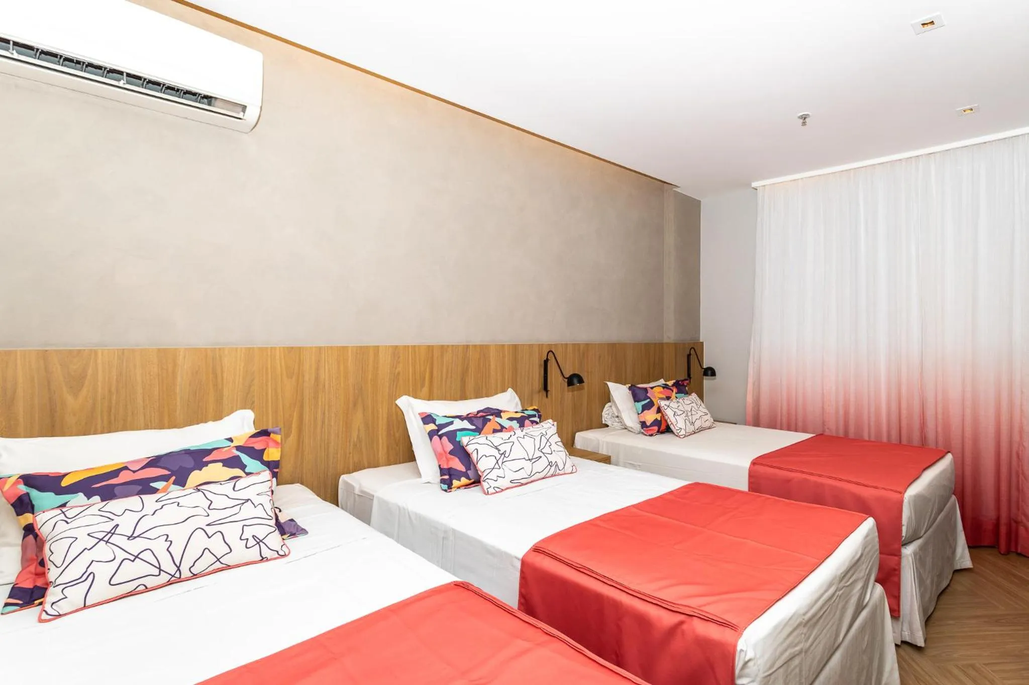 Bed in Hotel Astoria Ipanema - antigo Mar Ipanema