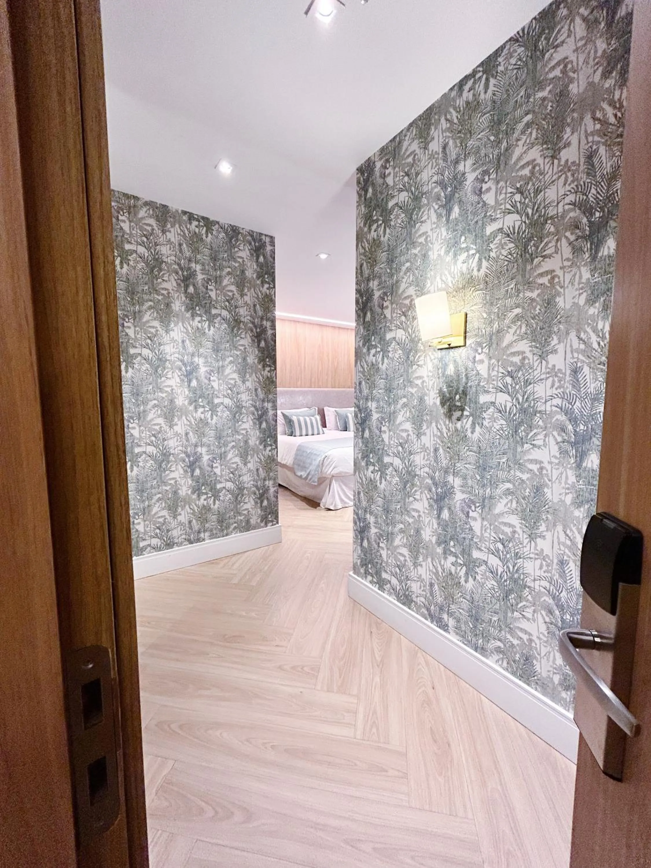 Photo of the whole room, Bed in Hotel Astoria Ipanema - antigo Mar Ipanema