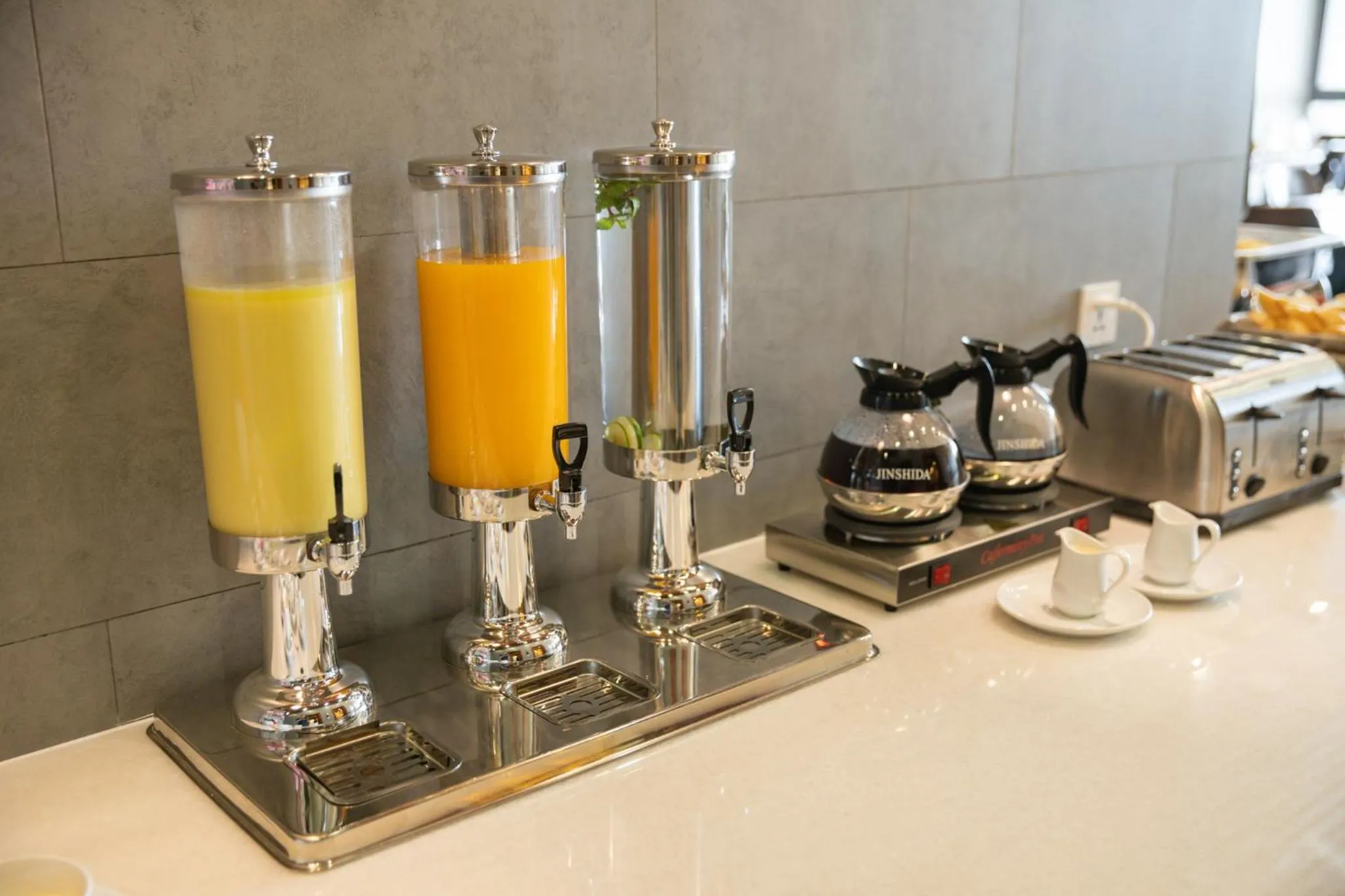 Restaurant/places to eat in Yes Hotel Đà Nẵng