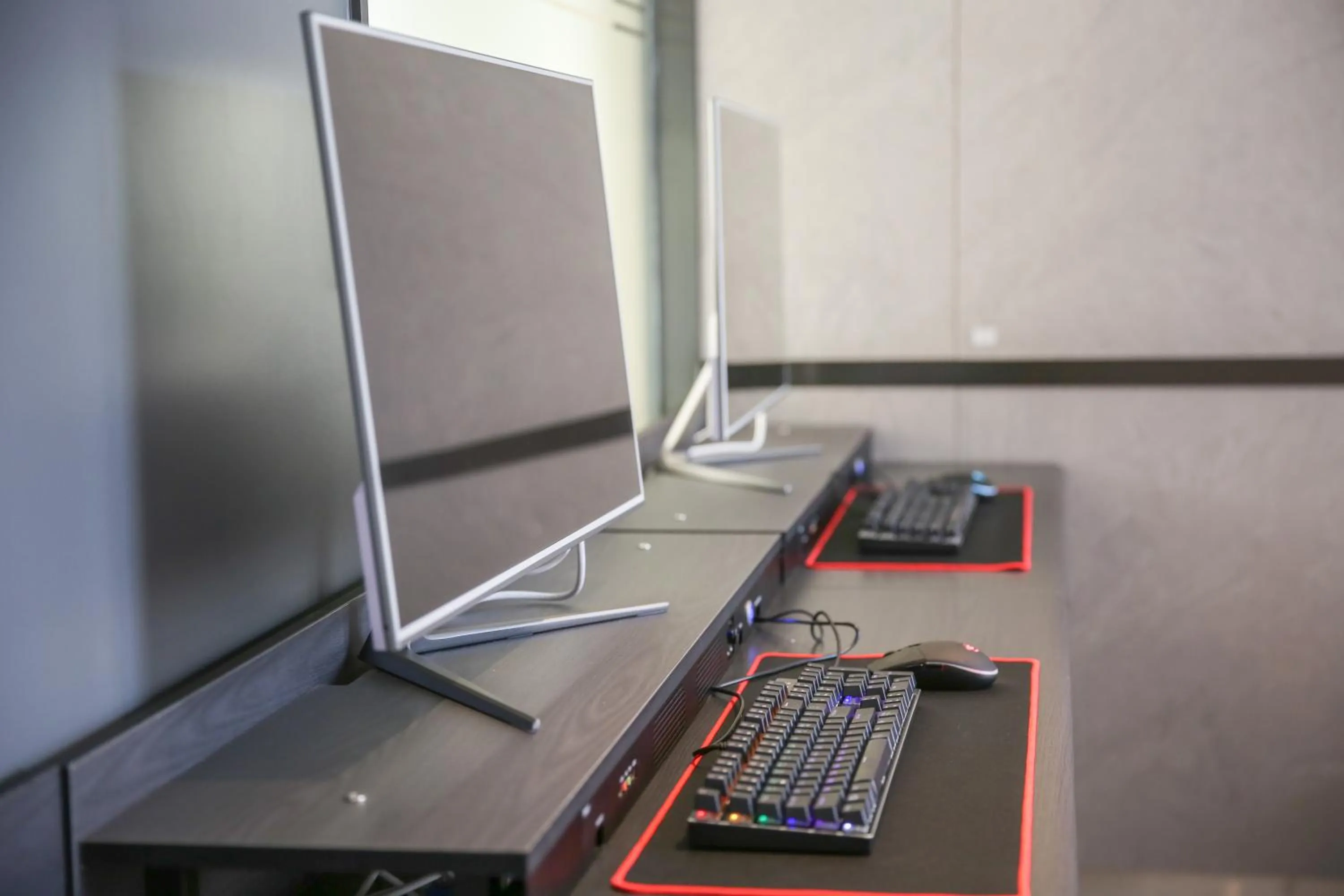 TV and multimedia in Rose Bay Hotel