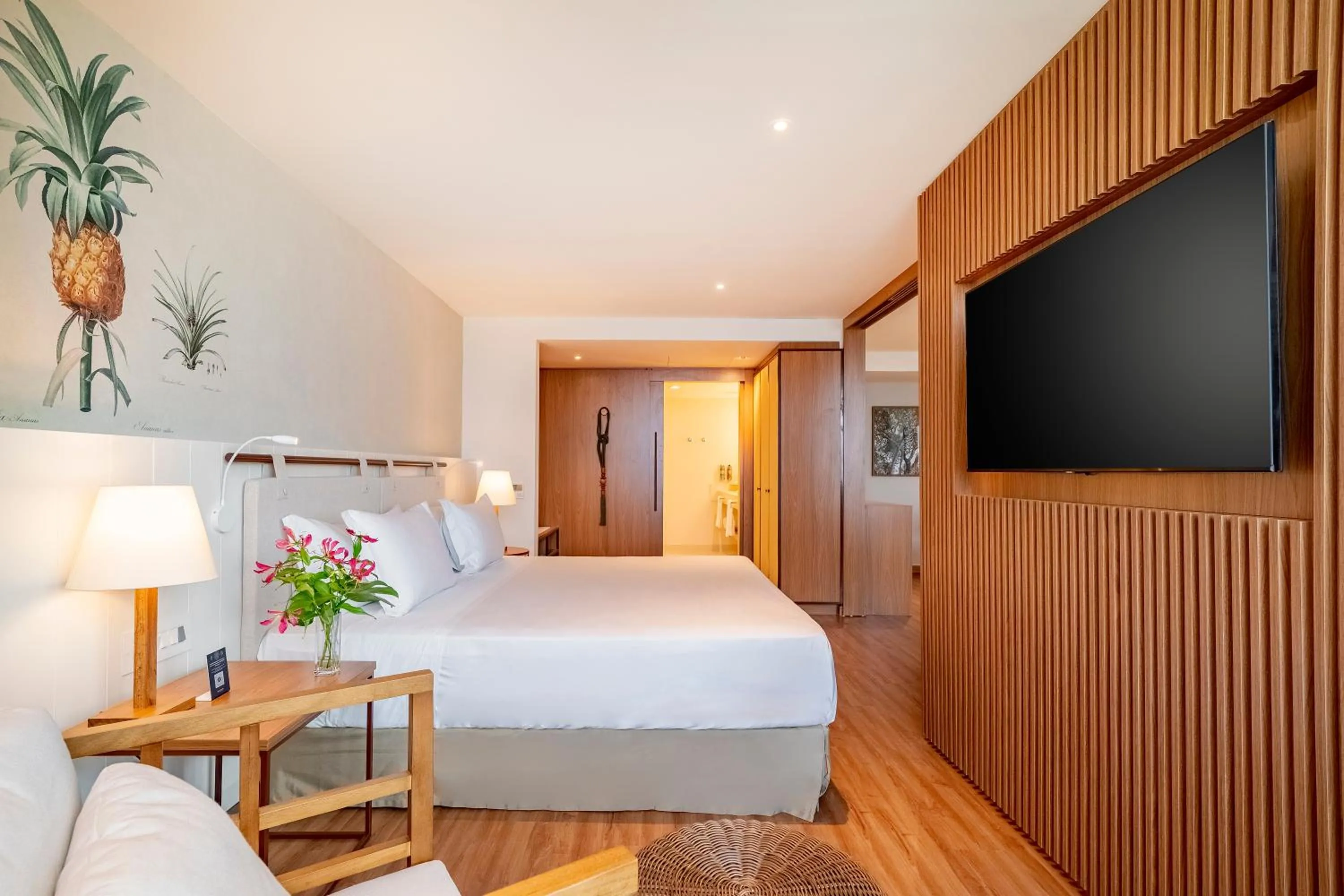 Bedroom, Bed in Grand Mercure Rio de Janeiro Copacabana