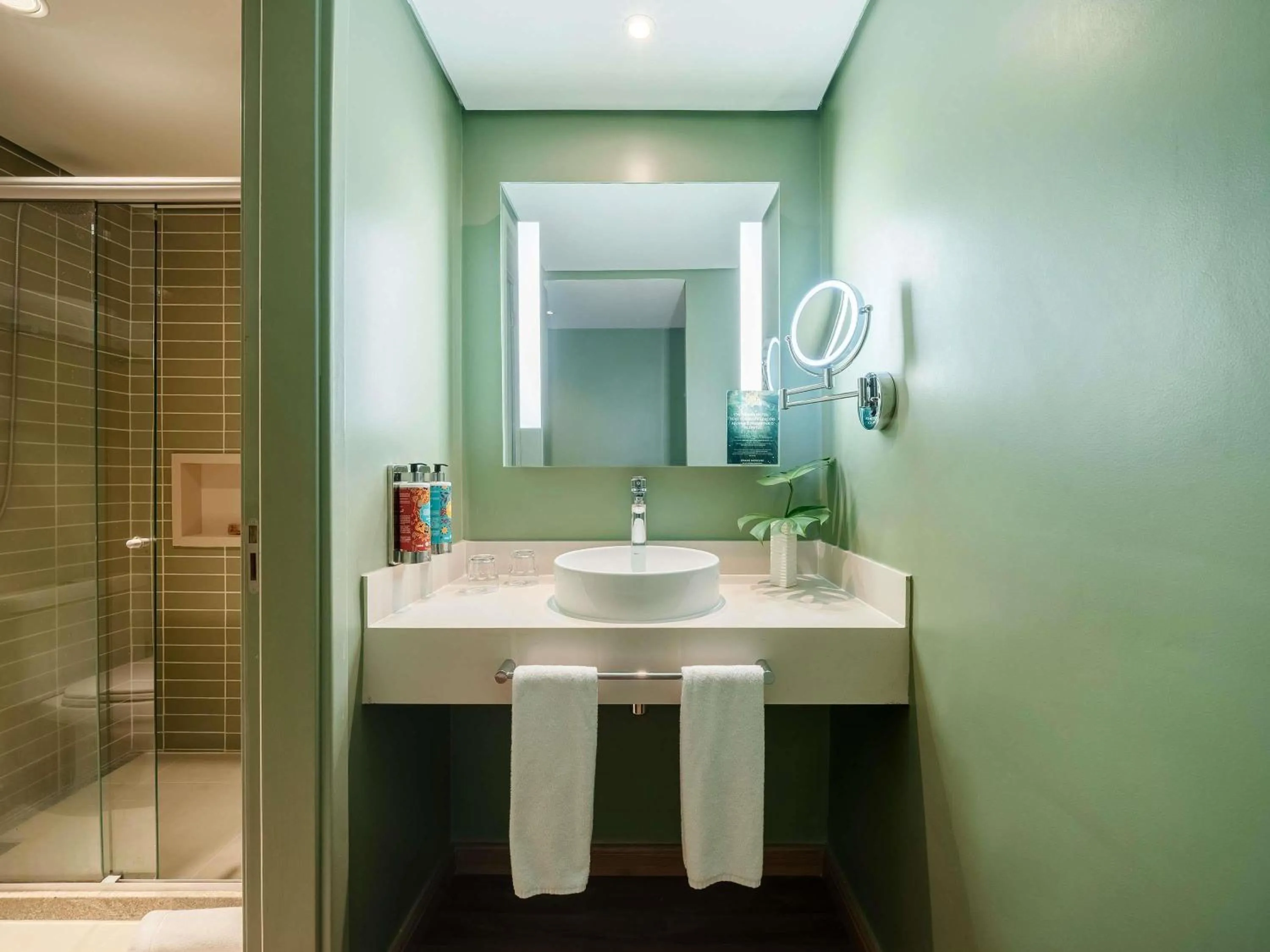 Bedroom in Grand Mercure Rio de Janeiro Copacabana