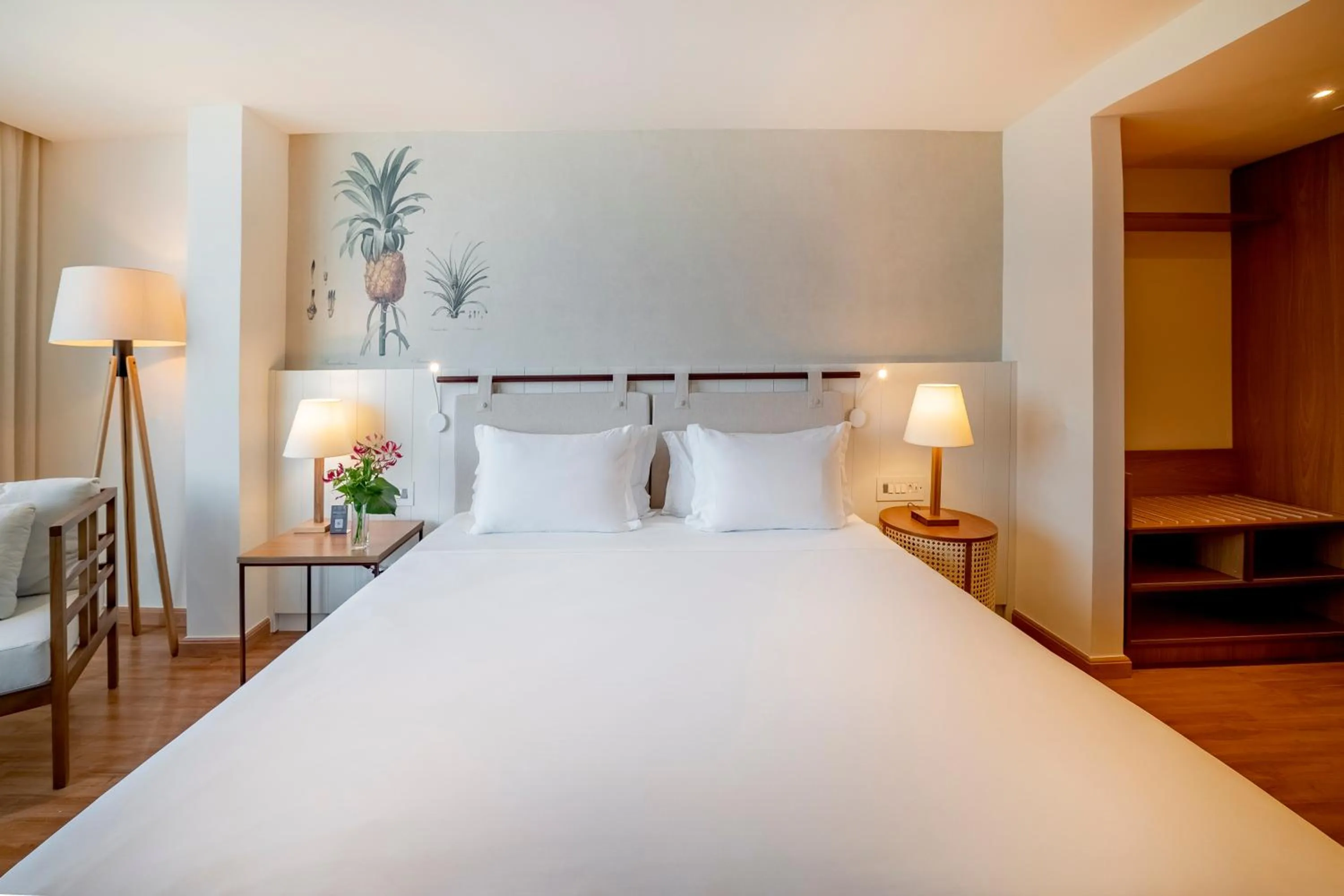 Bedroom, Bed in Grand Mercure Rio de Janeiro Copacabana