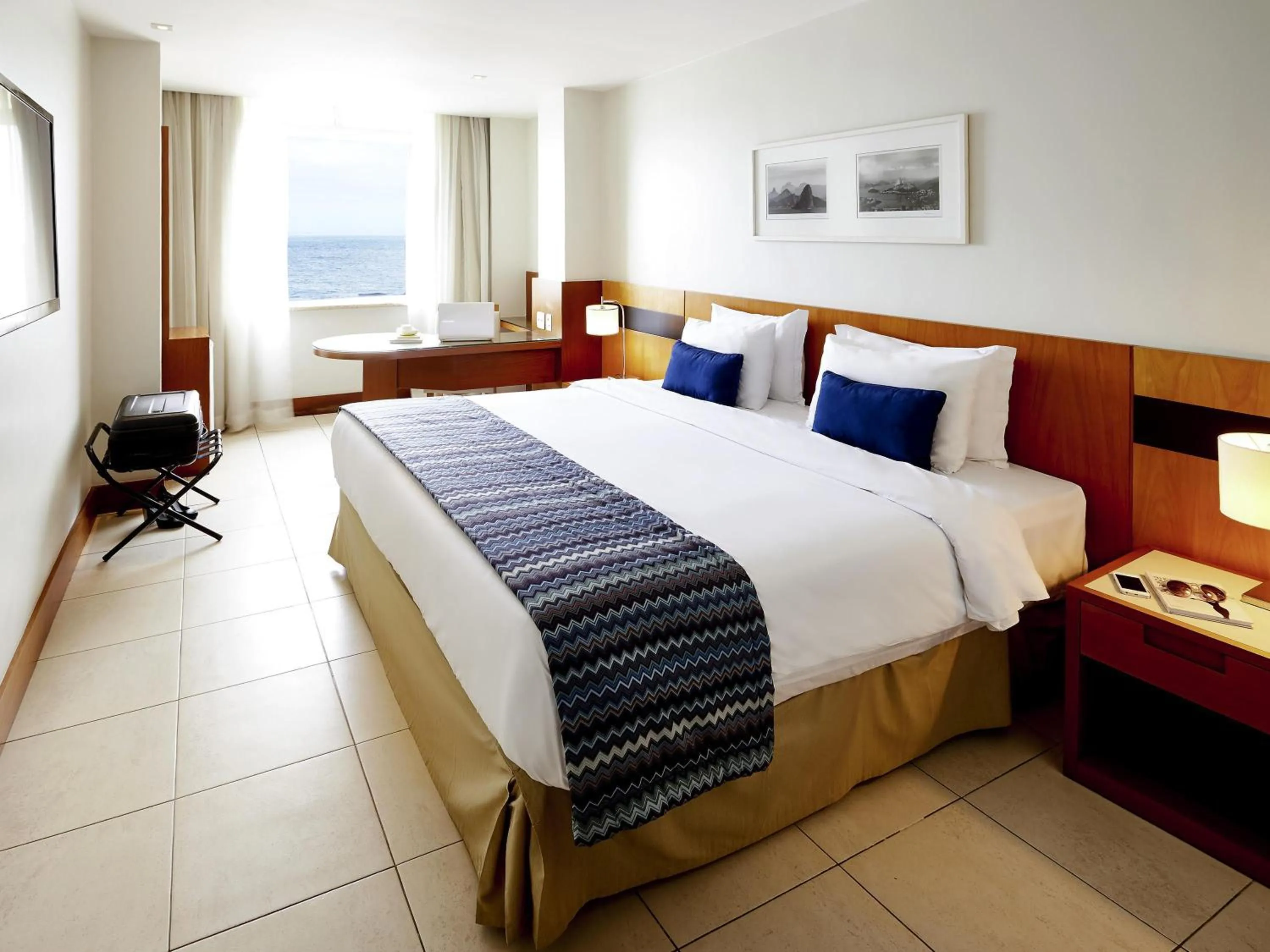 Bedroom, Bed in Grand Mercure Rio de Janeiro Copacabana