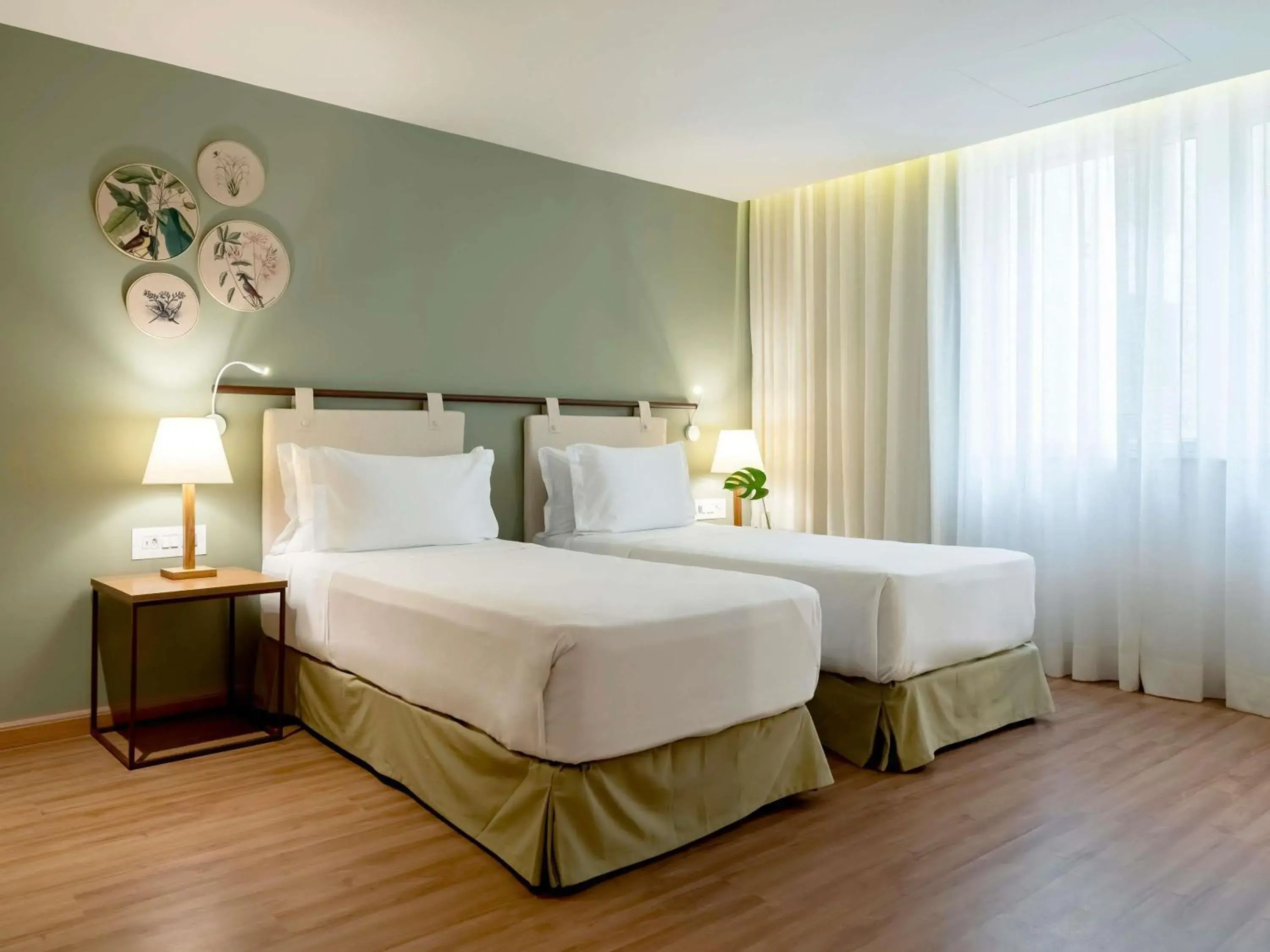 Superior Twin in Grand Mercure Rio de Janeiro Copacabana Superior Twin in Grand Mercure Rio de Janeiro Copacabana