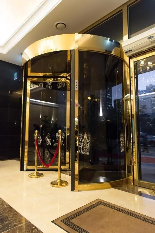 Yeoksam Artnouveau City Hotel and Residence