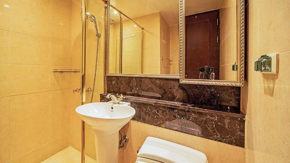 Yeoksam Artnouveau City Hotel and Residence