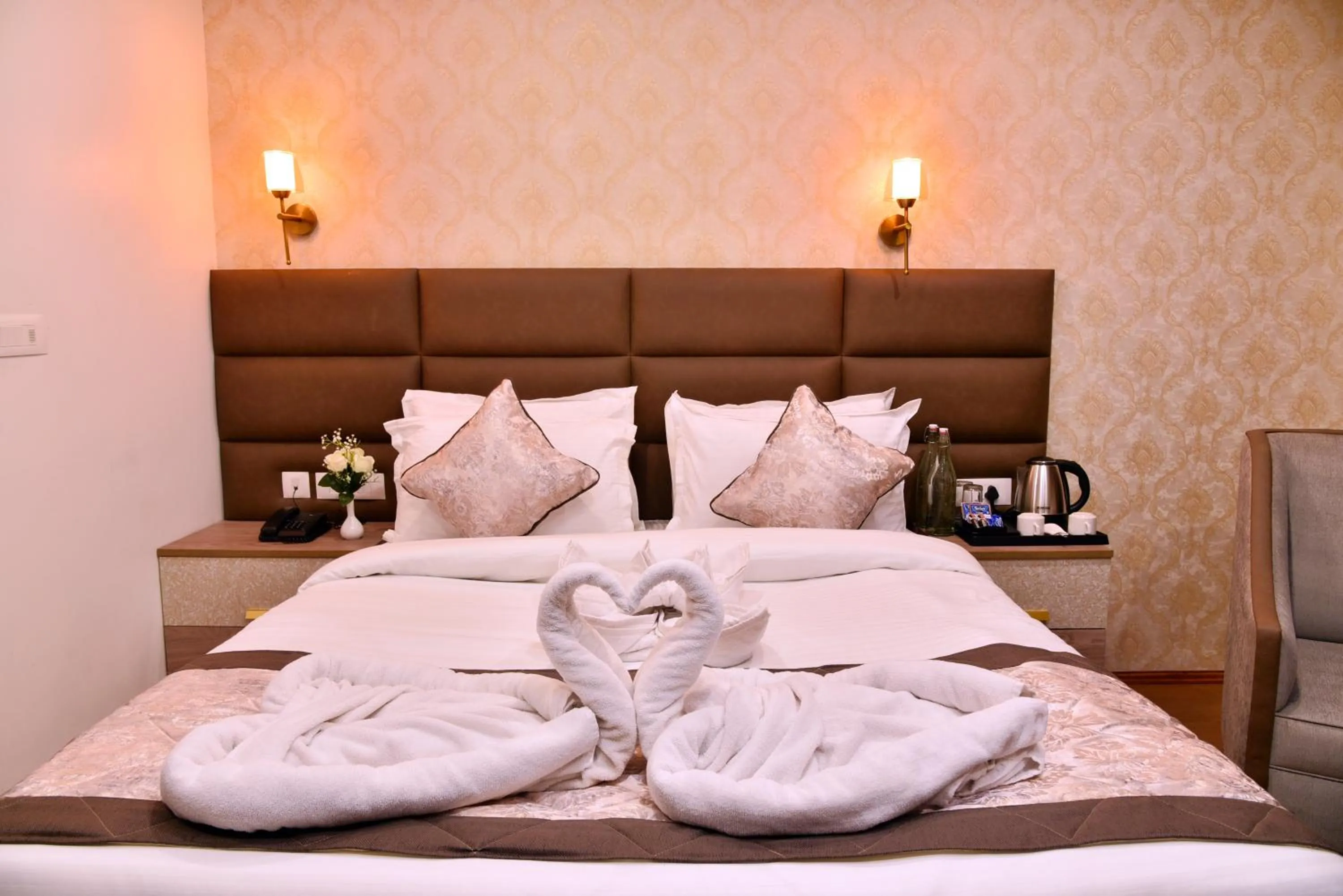 Bed in Rufina Pinasa Residency