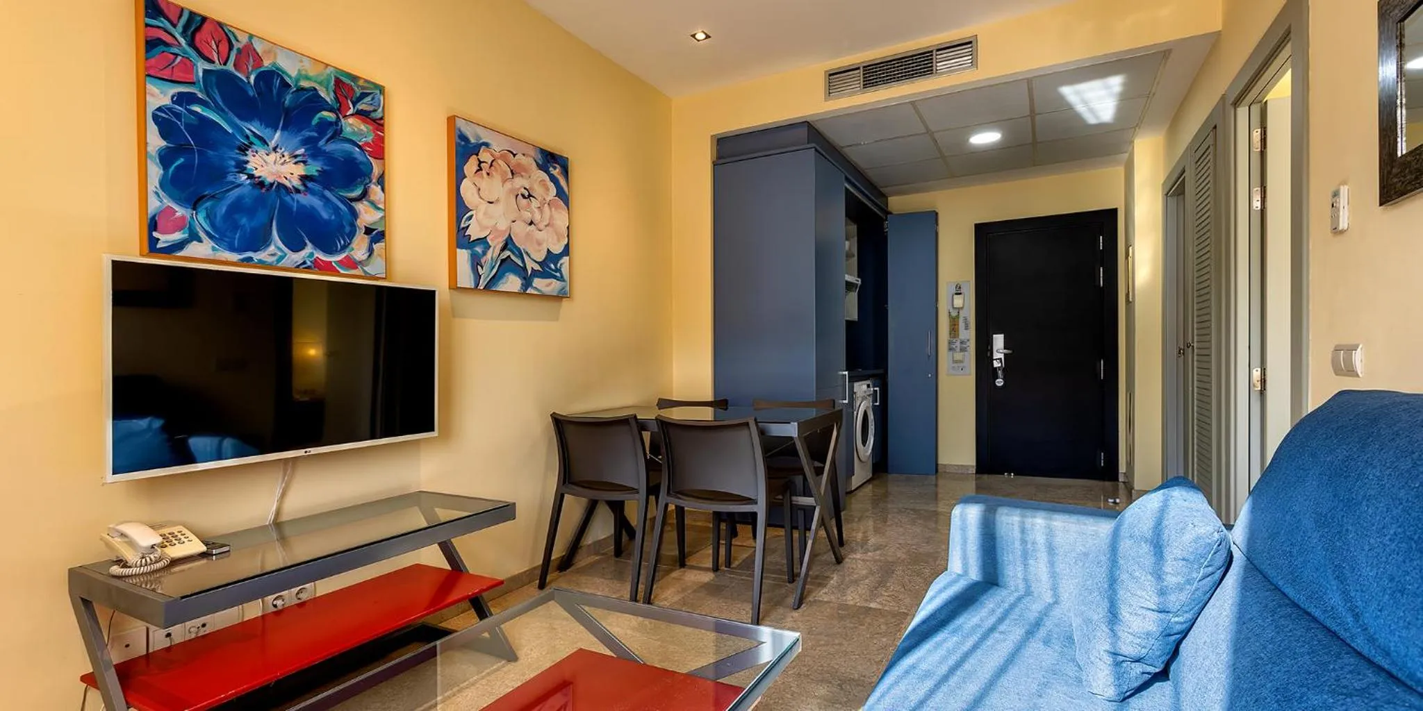 Living room in Apartamentos Vértice Sevilla Aljarafe