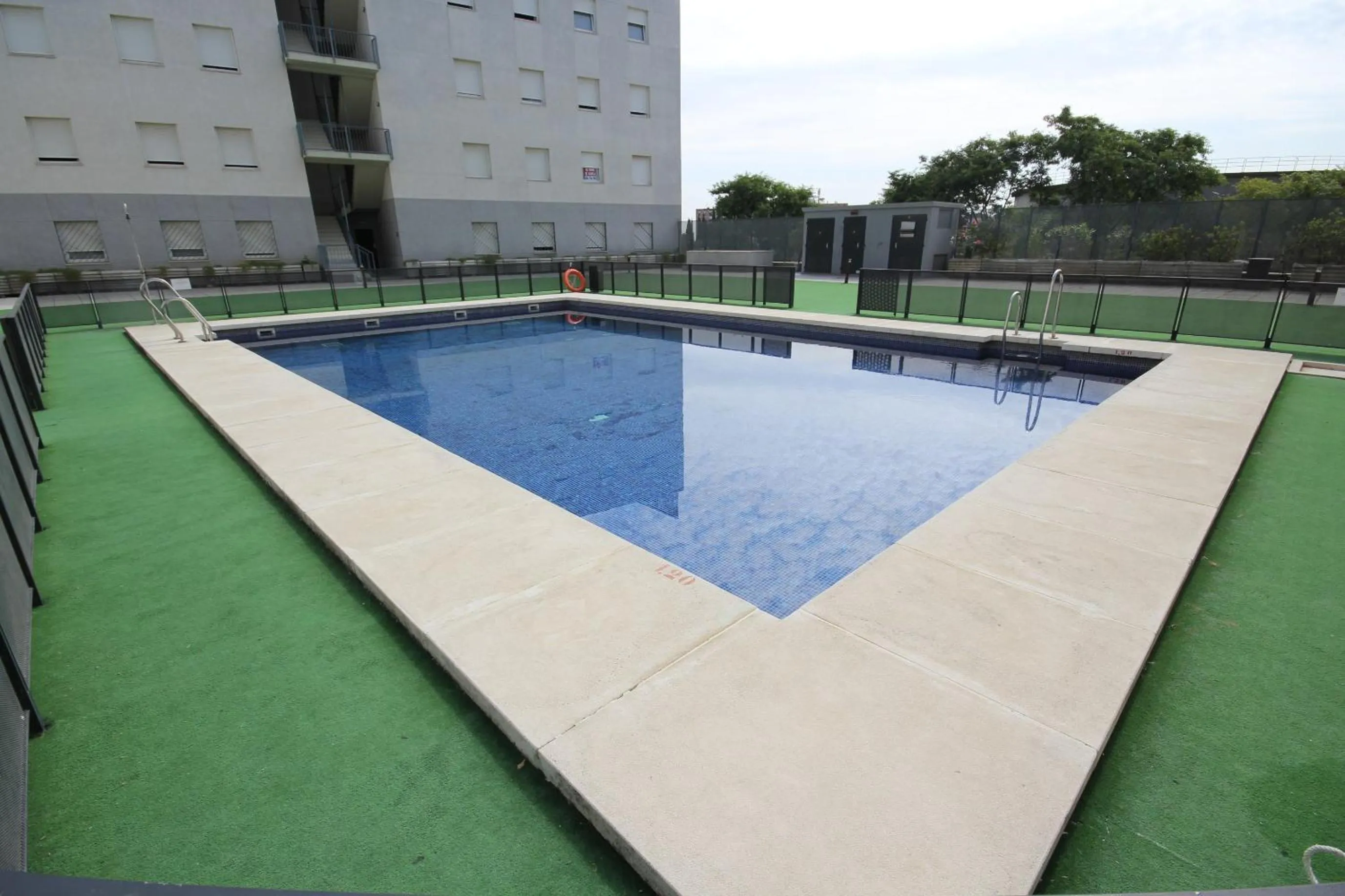 Swimming pool in Apartamentos Vértice Sevilla Aljarafe
