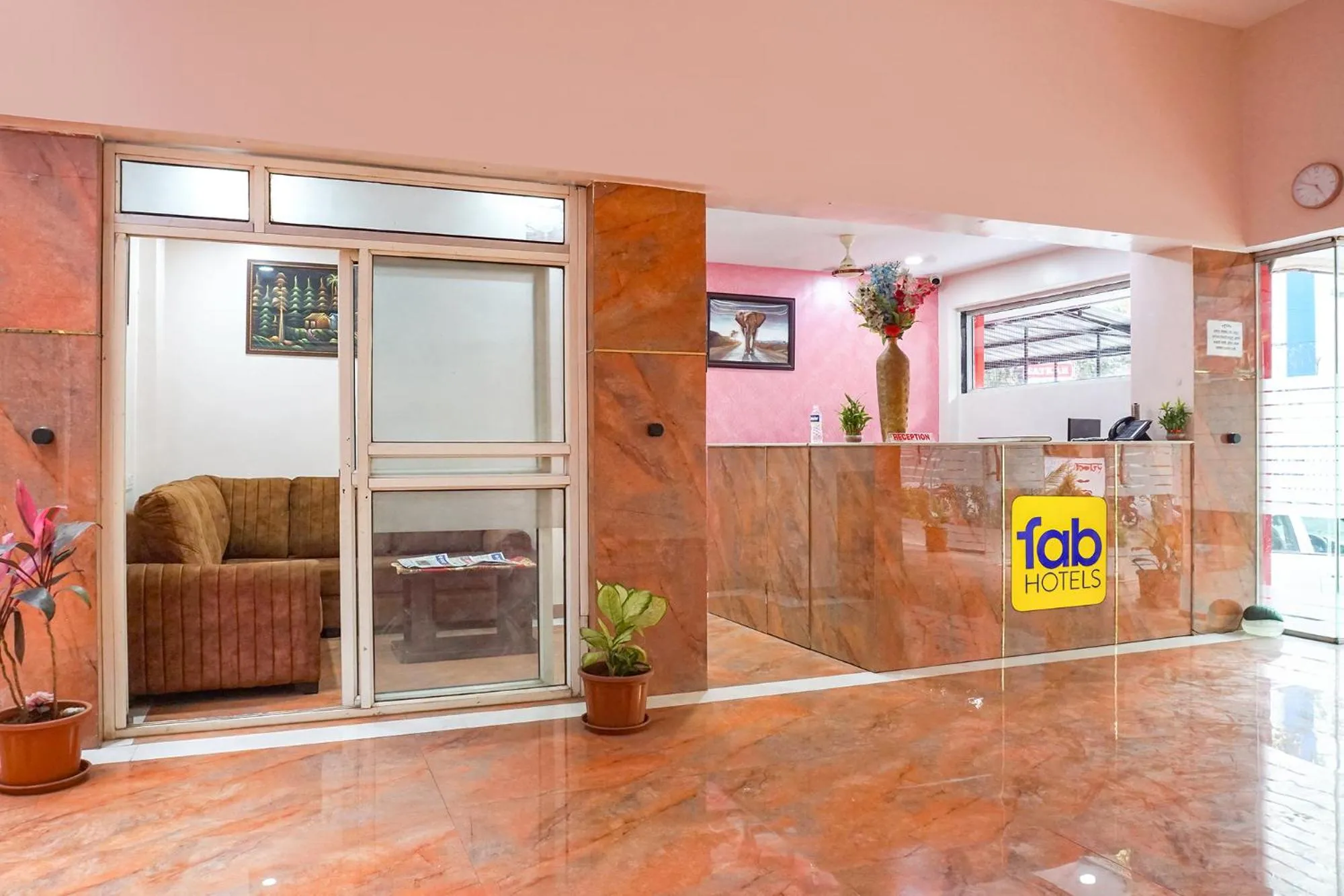 Lobby or reception in FabHotel Rachana Residency - Nr Shivaji Nagar Metro Station and Railway Station
