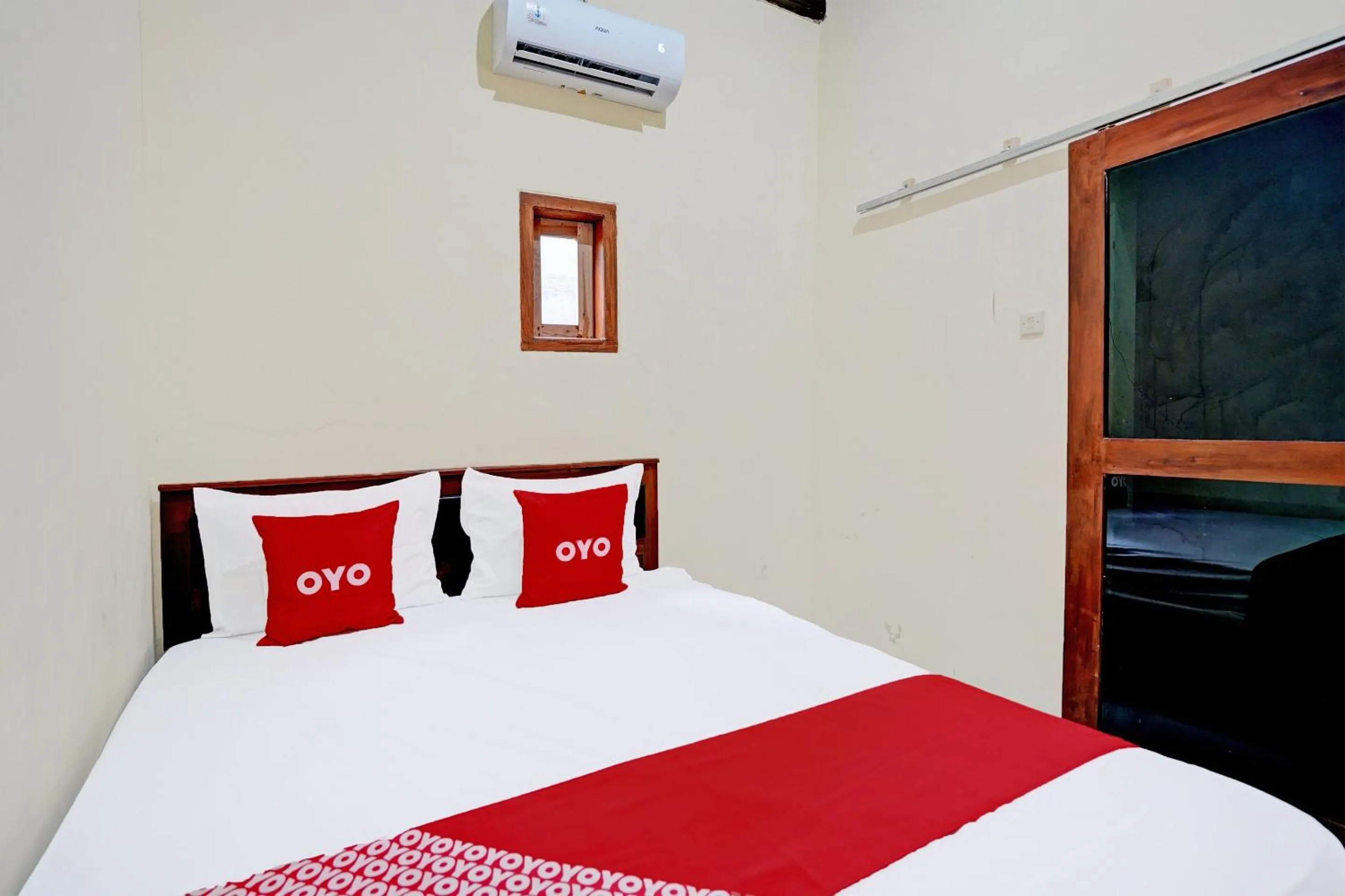Bedroom, Bed in OYO 92367 Garuda Homestay Syariah