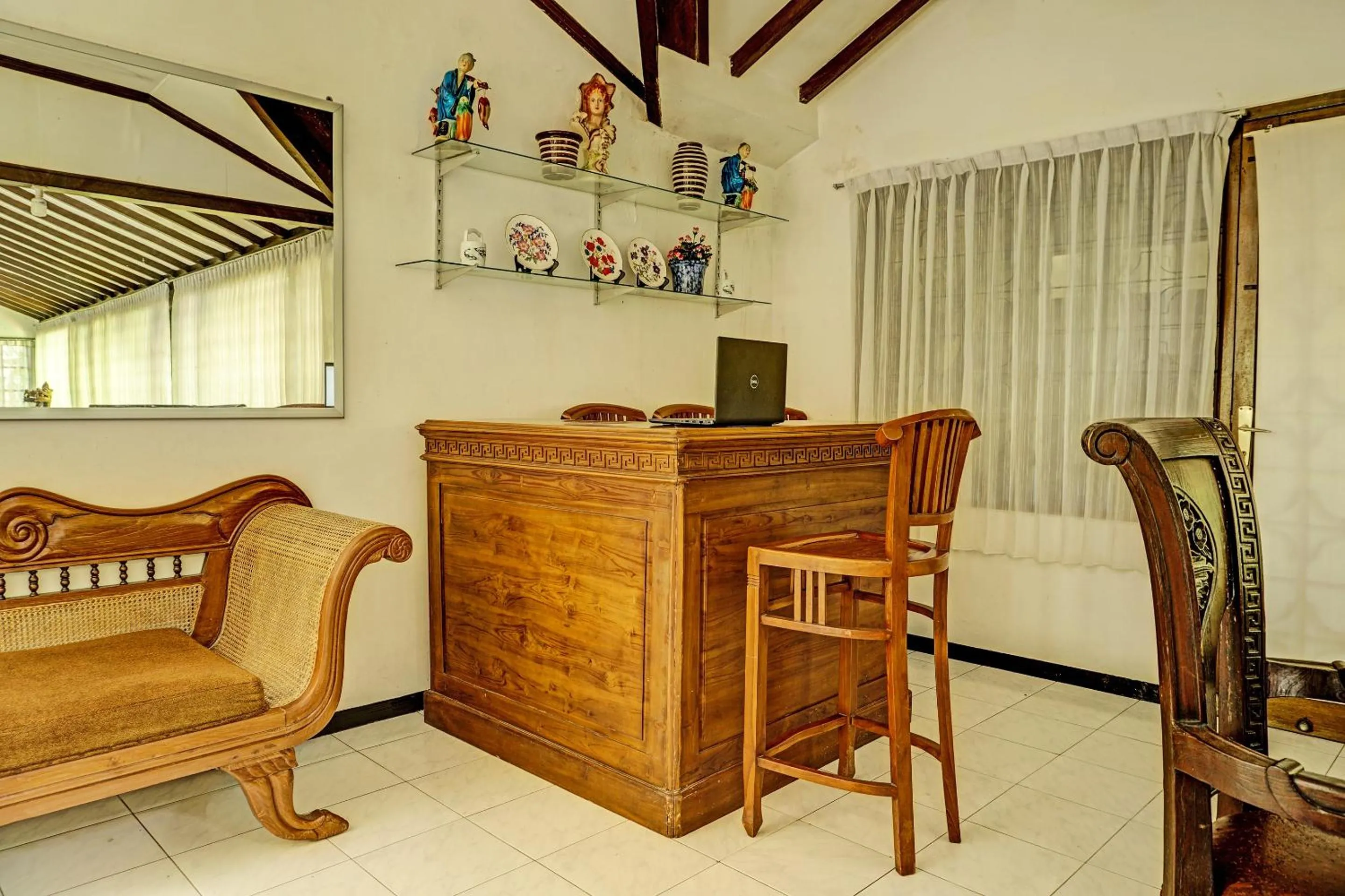 Lobby or reception in OYO Life 92376 Agape Villa