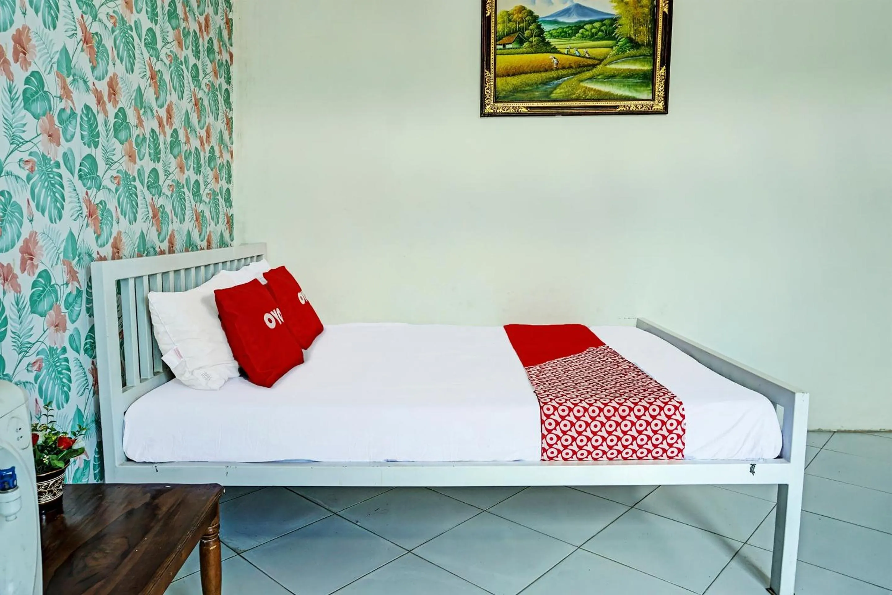 Bedroom, Bed in OYO Life 92376 Agape Villa
