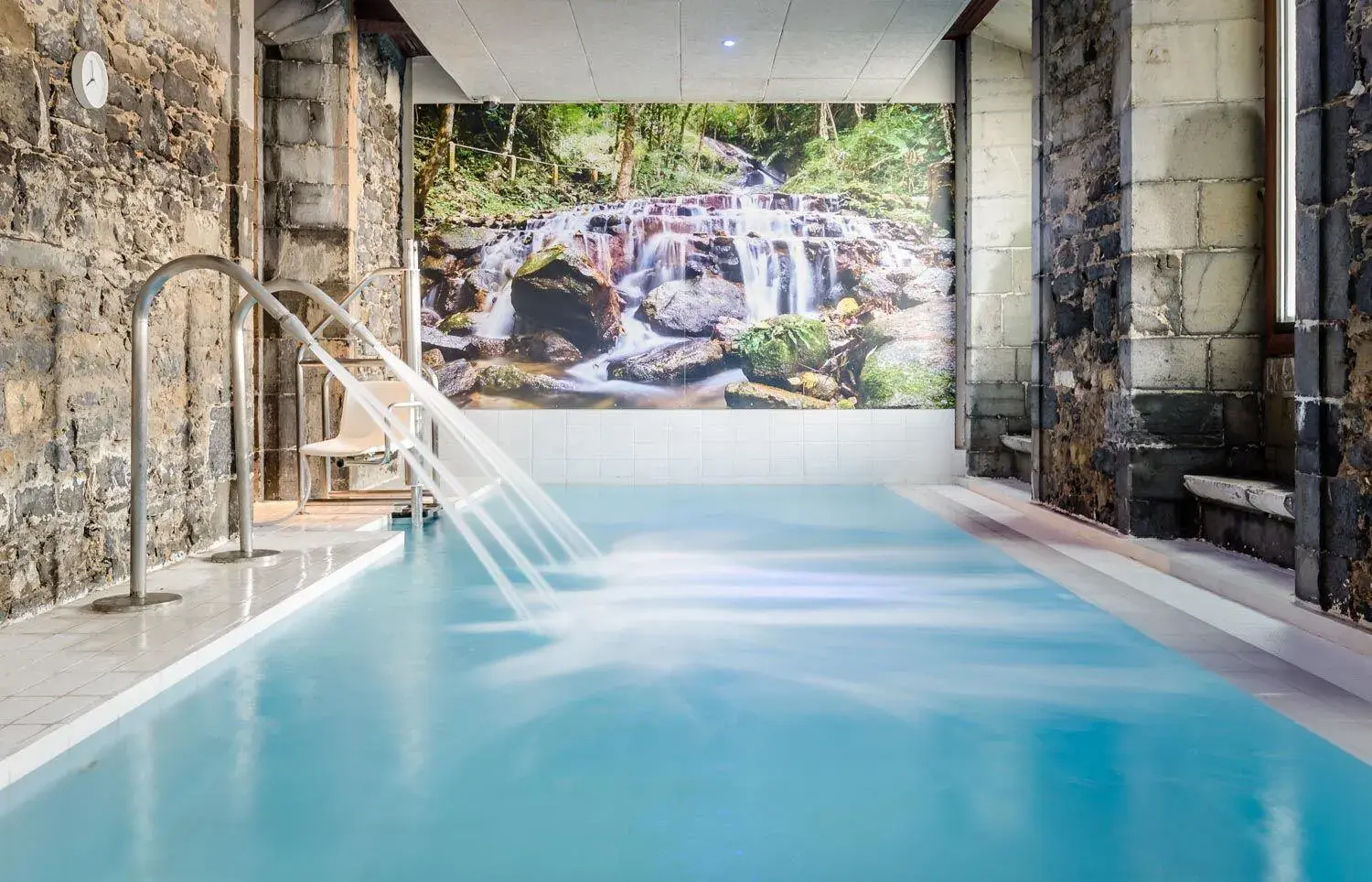 Double or Twin Room with Spa Access in Hotel Balneario Orduña Plaza Double or Twin Room with Spa Access in Hotel Balneario Orduña Plaza