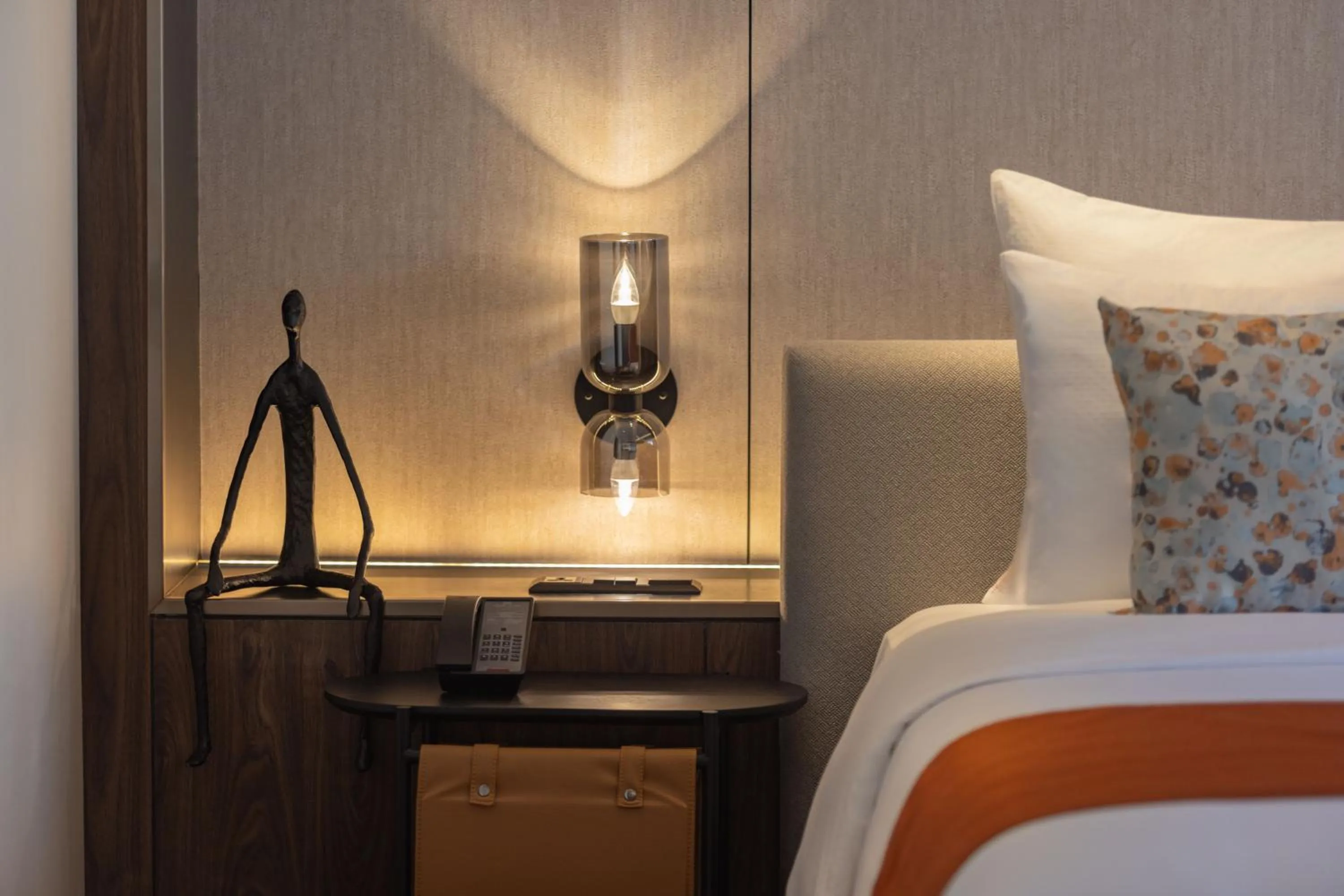 hair dresser, Bed in Herloom Hotel & Residence BSD Tangerang