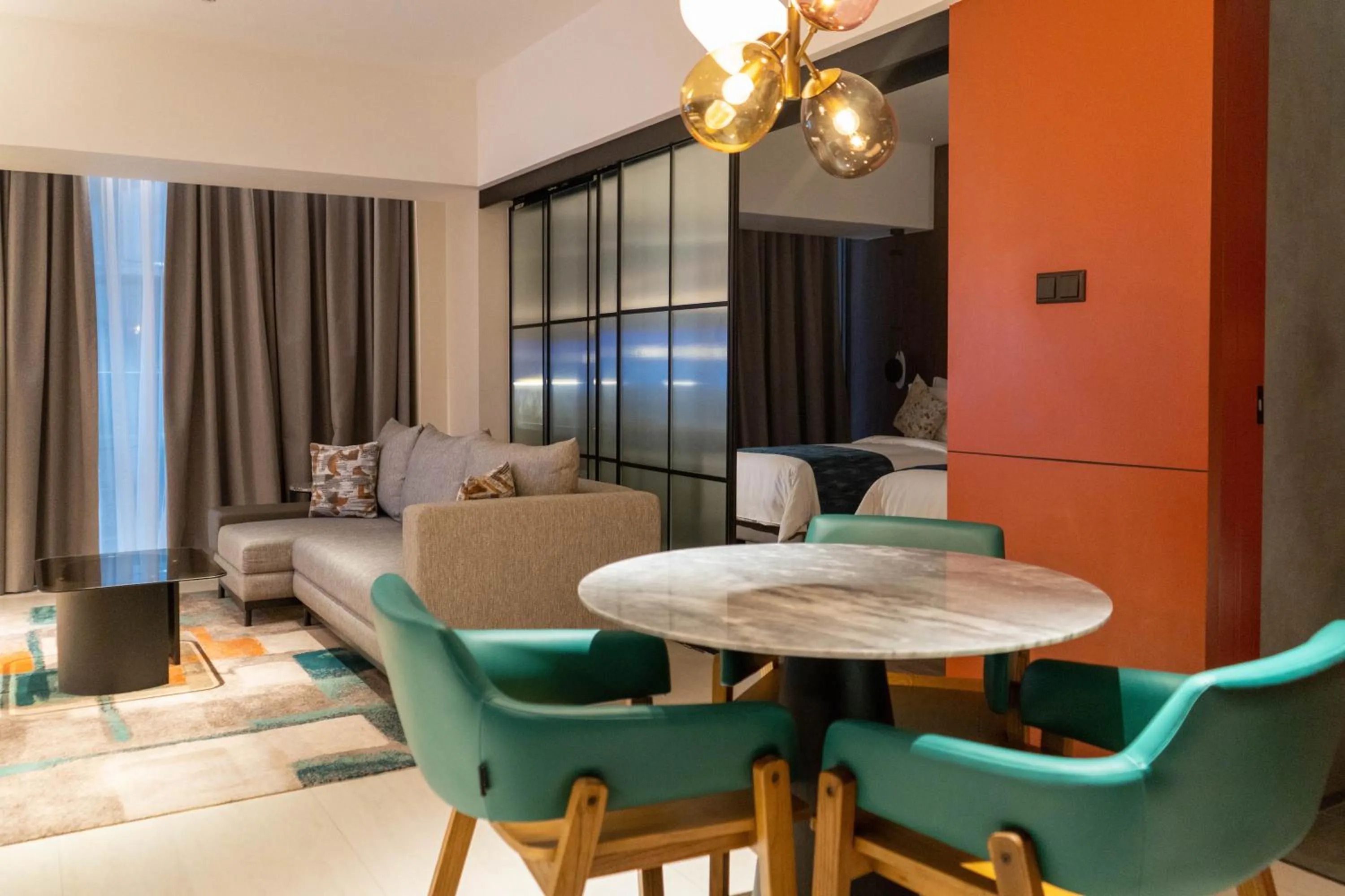 Photo of the whole room in Herloom Hotel & Residence BSD Tangerang