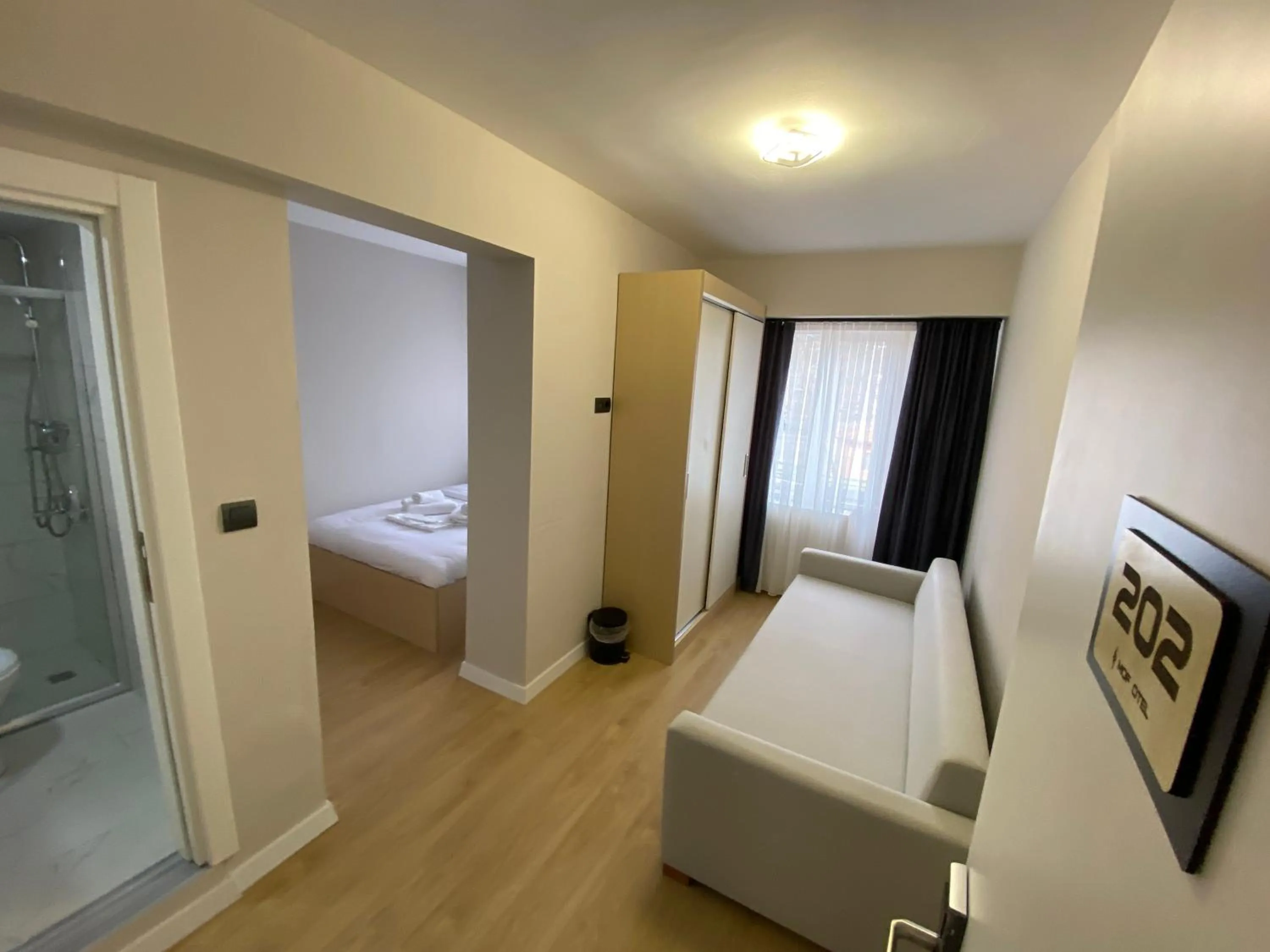 Photo of the whole room, Bed in MOF Comfort Edirne