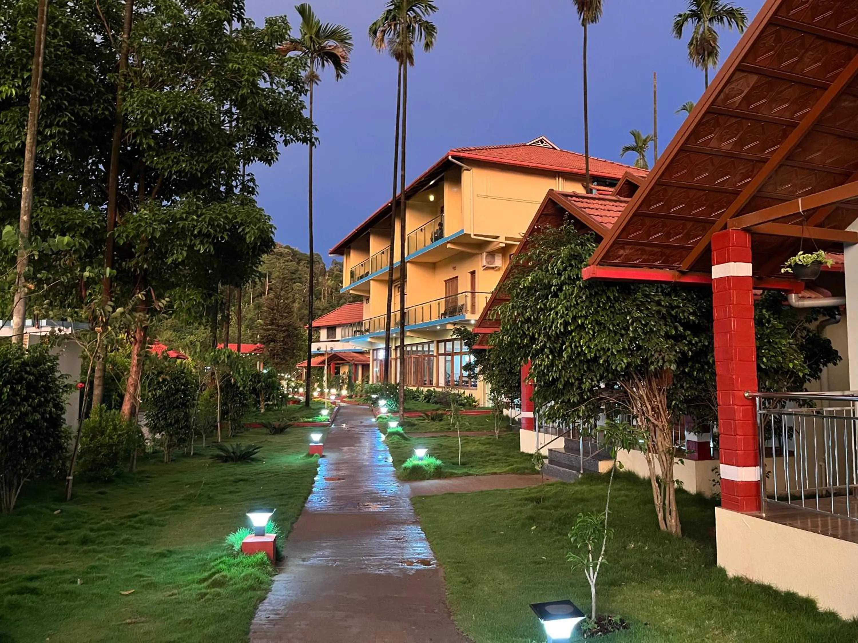 Facade/entrance in Hill Crest Resort - Coorg