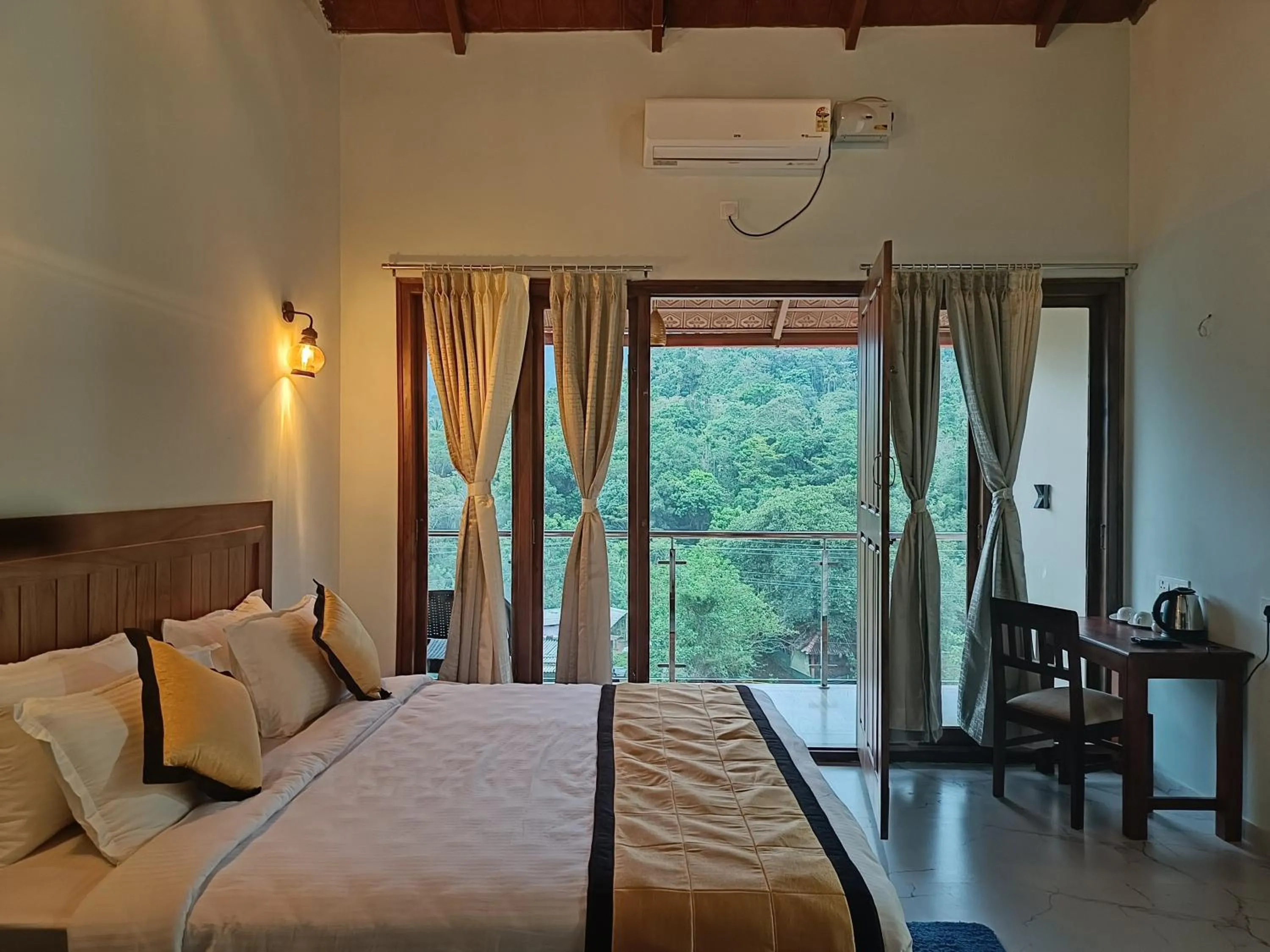 Bed in Hill Crest Resort - Coorg