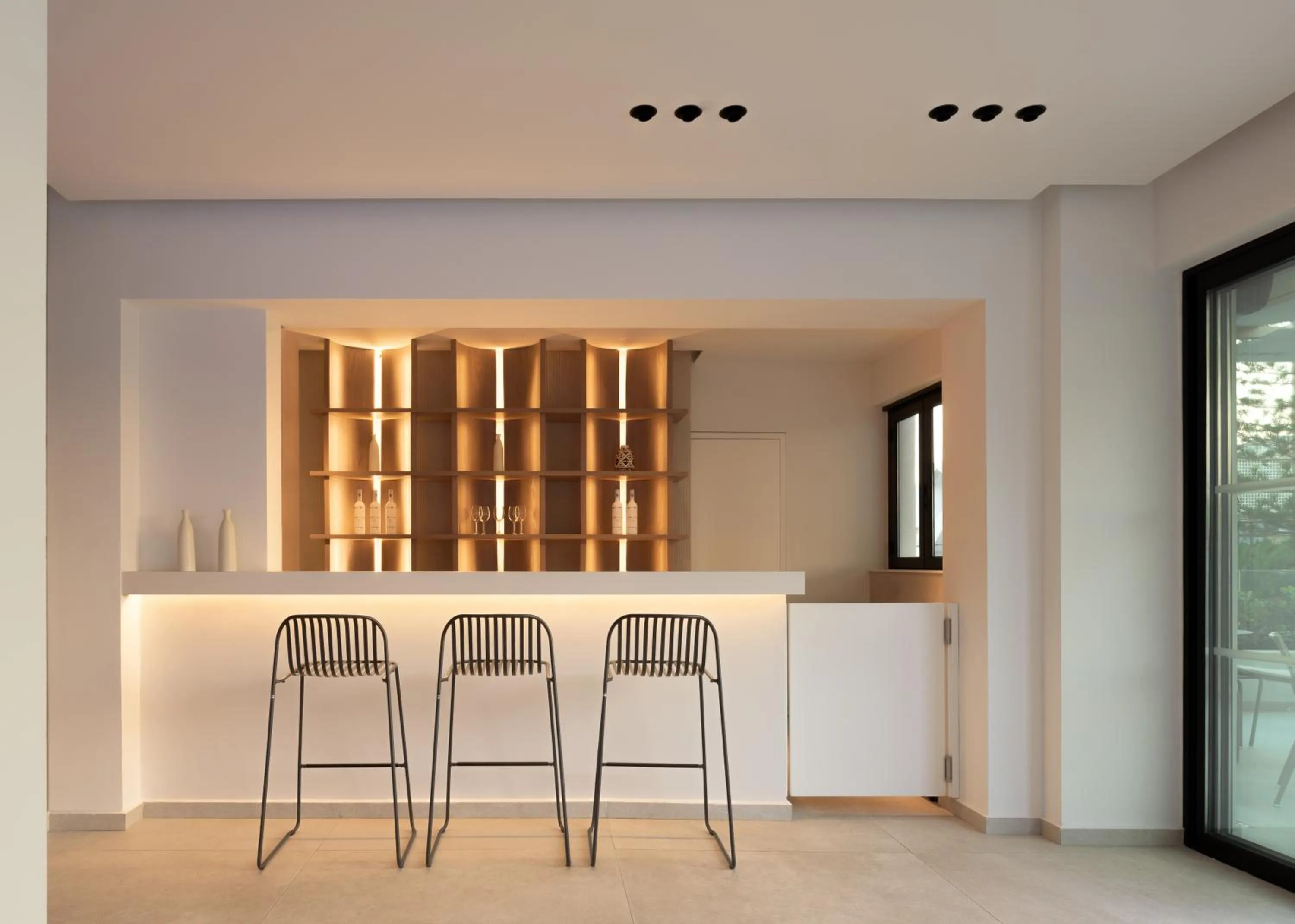 Swimming pool in Theartemis Palace