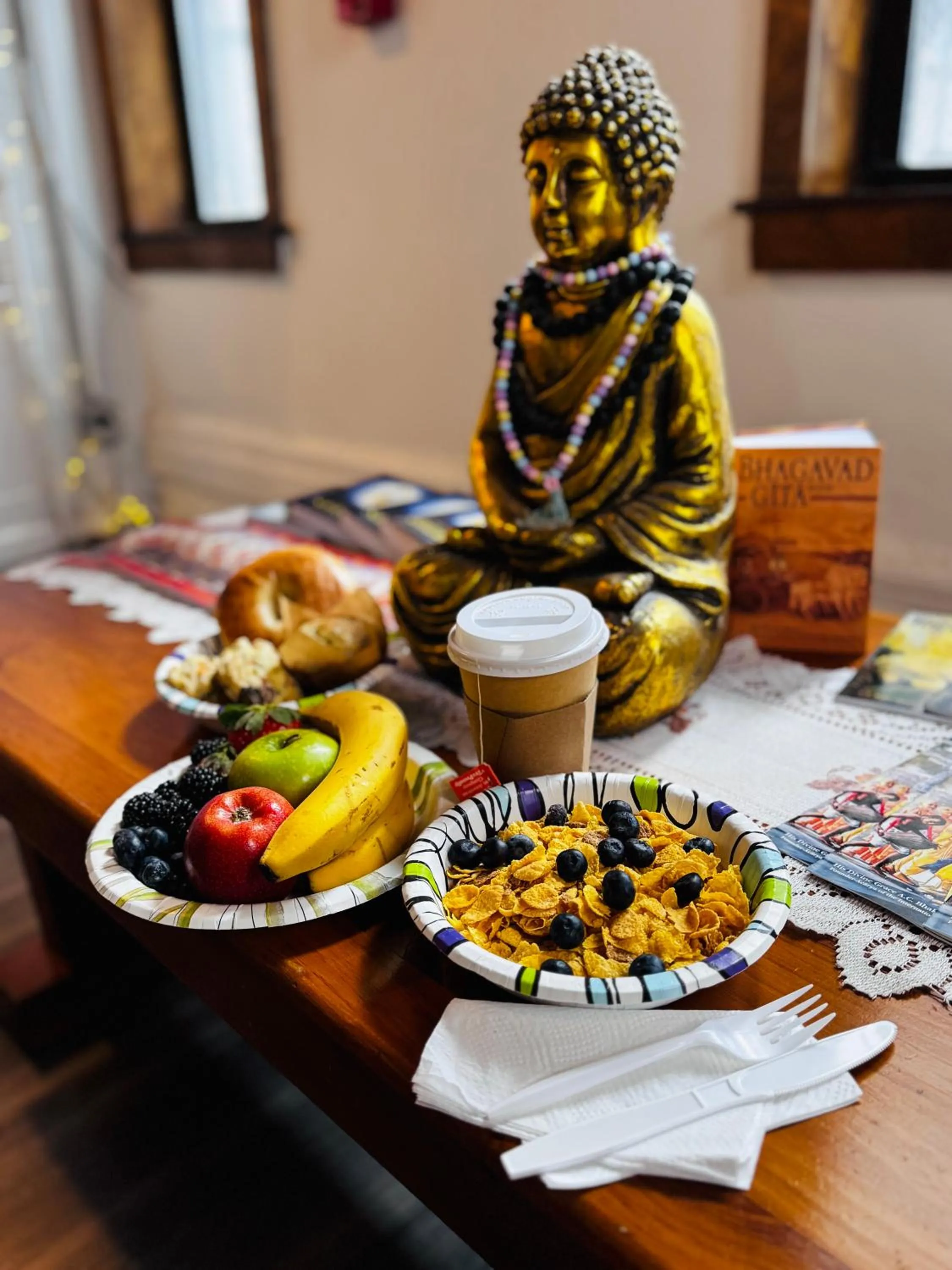 Breakfast in New York Spirit Retreats HOSTEL