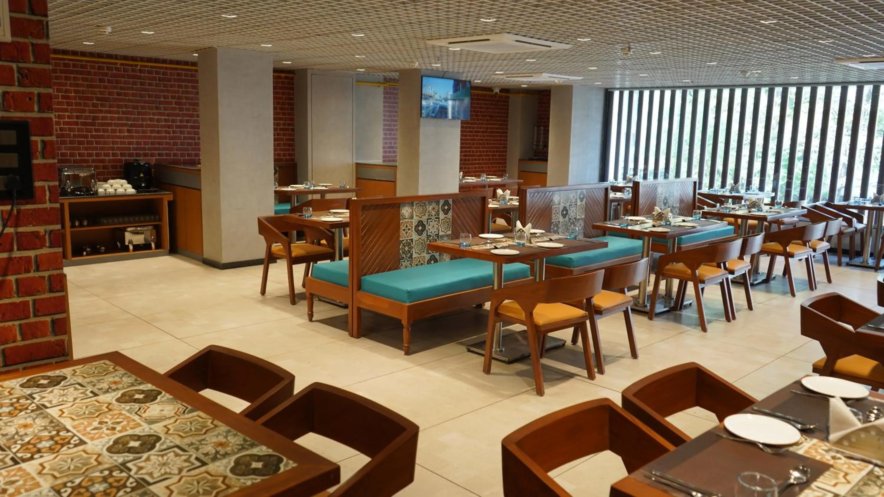 Restaurant/places to eat in Purple Beds by VITS Dwarkesh, Surat