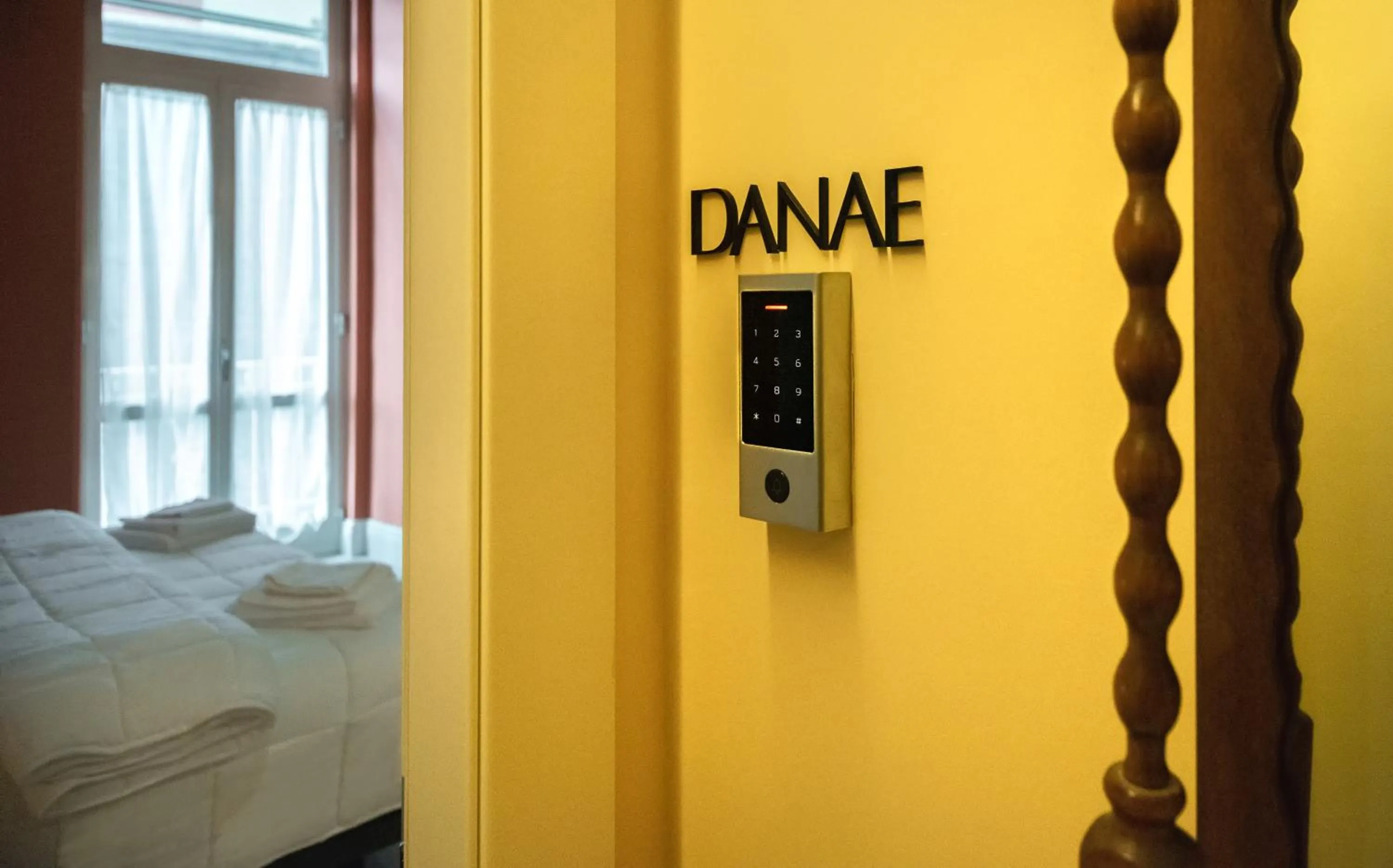 Bed in MONART HOSPITALITY Capodimonte