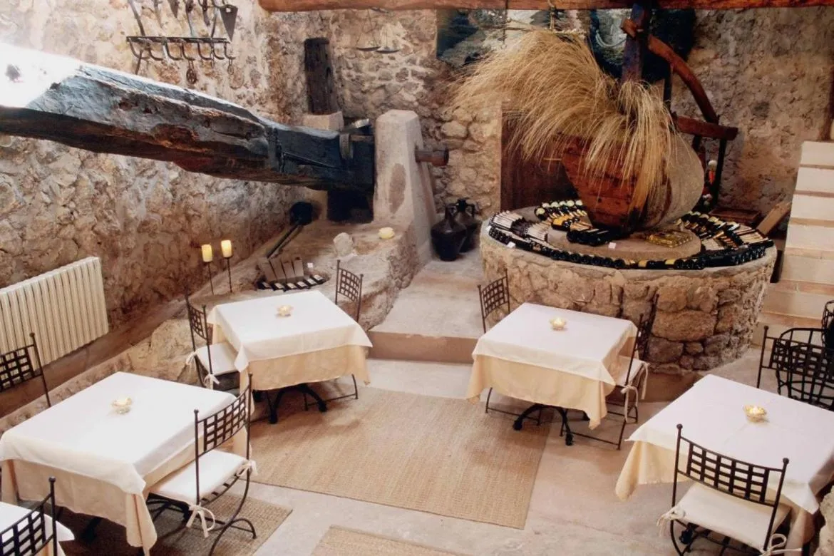 Restaurant/places to eat in Mirabó de Valldemossa