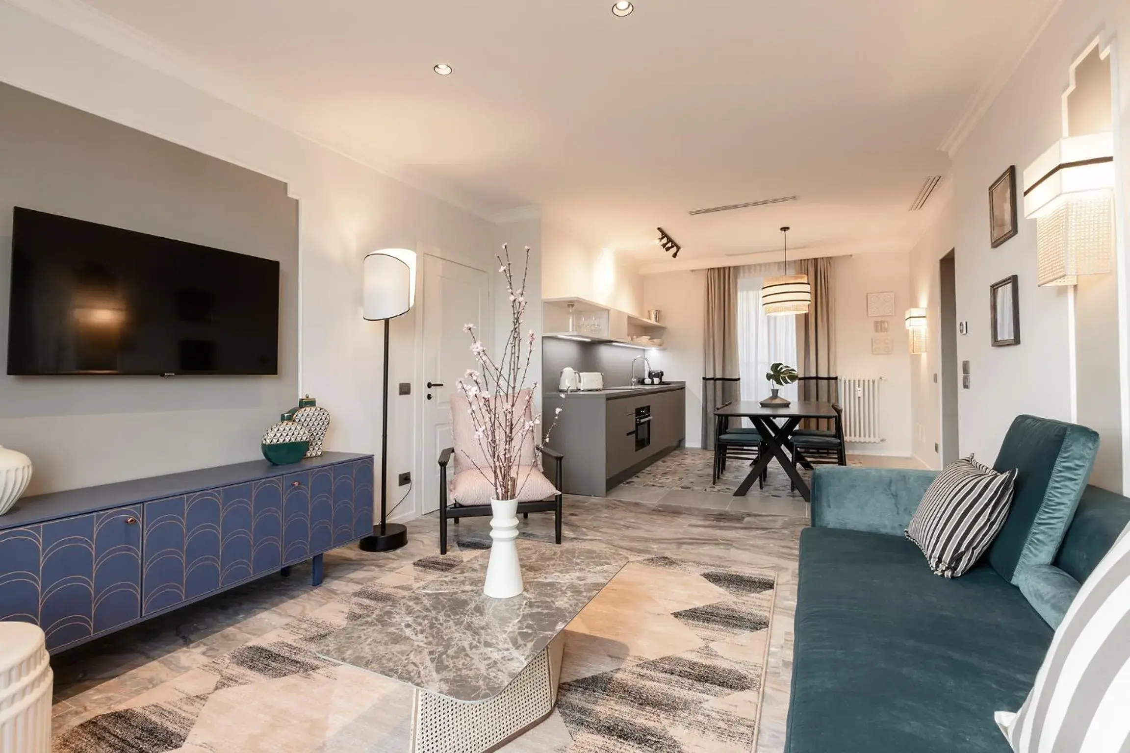 One-Bedroom Apartment in Be Mate Colosseo One-Bedroom Apartment in Be Mate Colosseo