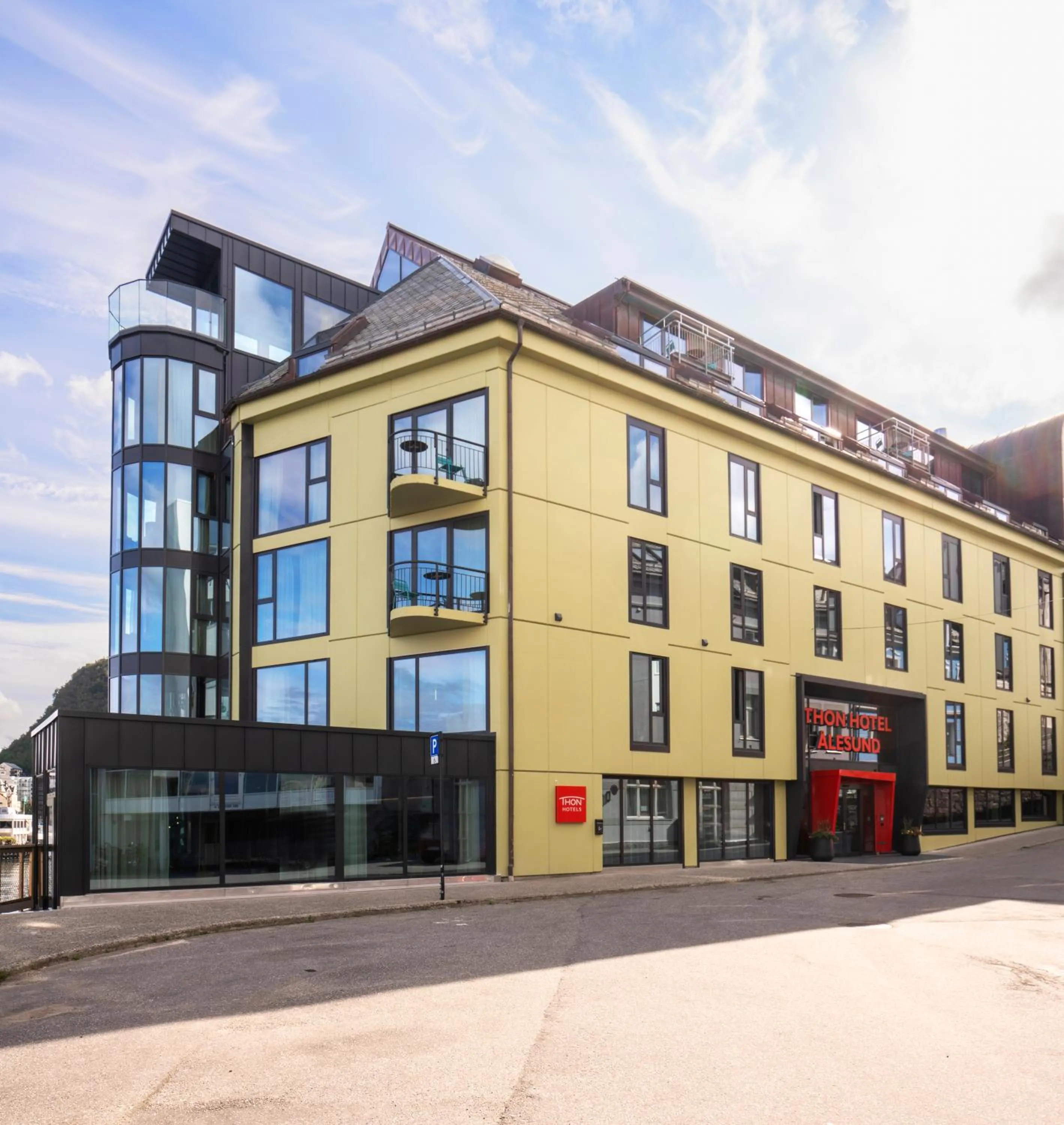 Property building in Thon Hotel Ålesund
