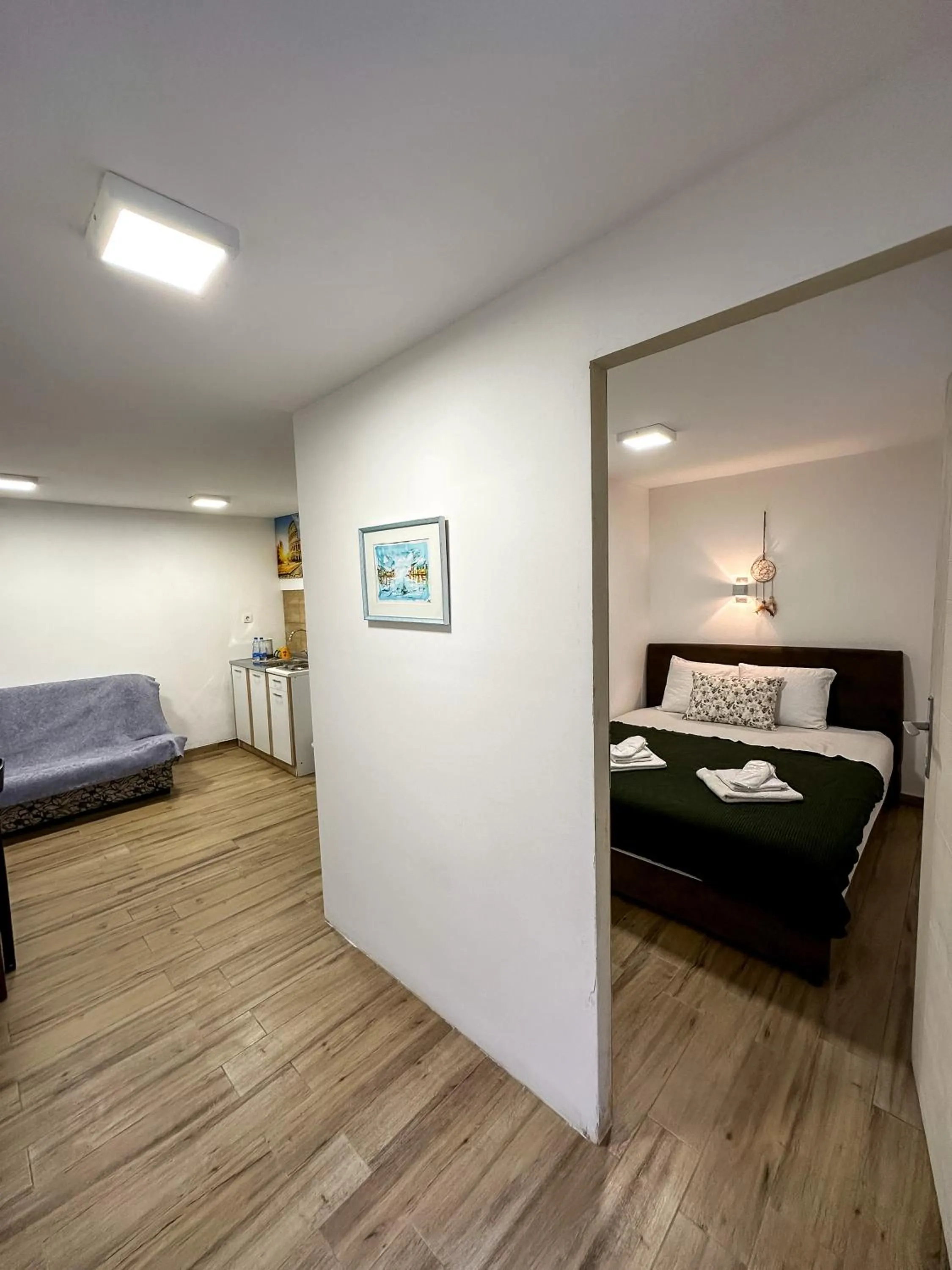 Photo of the whole room in Serenita Stone House