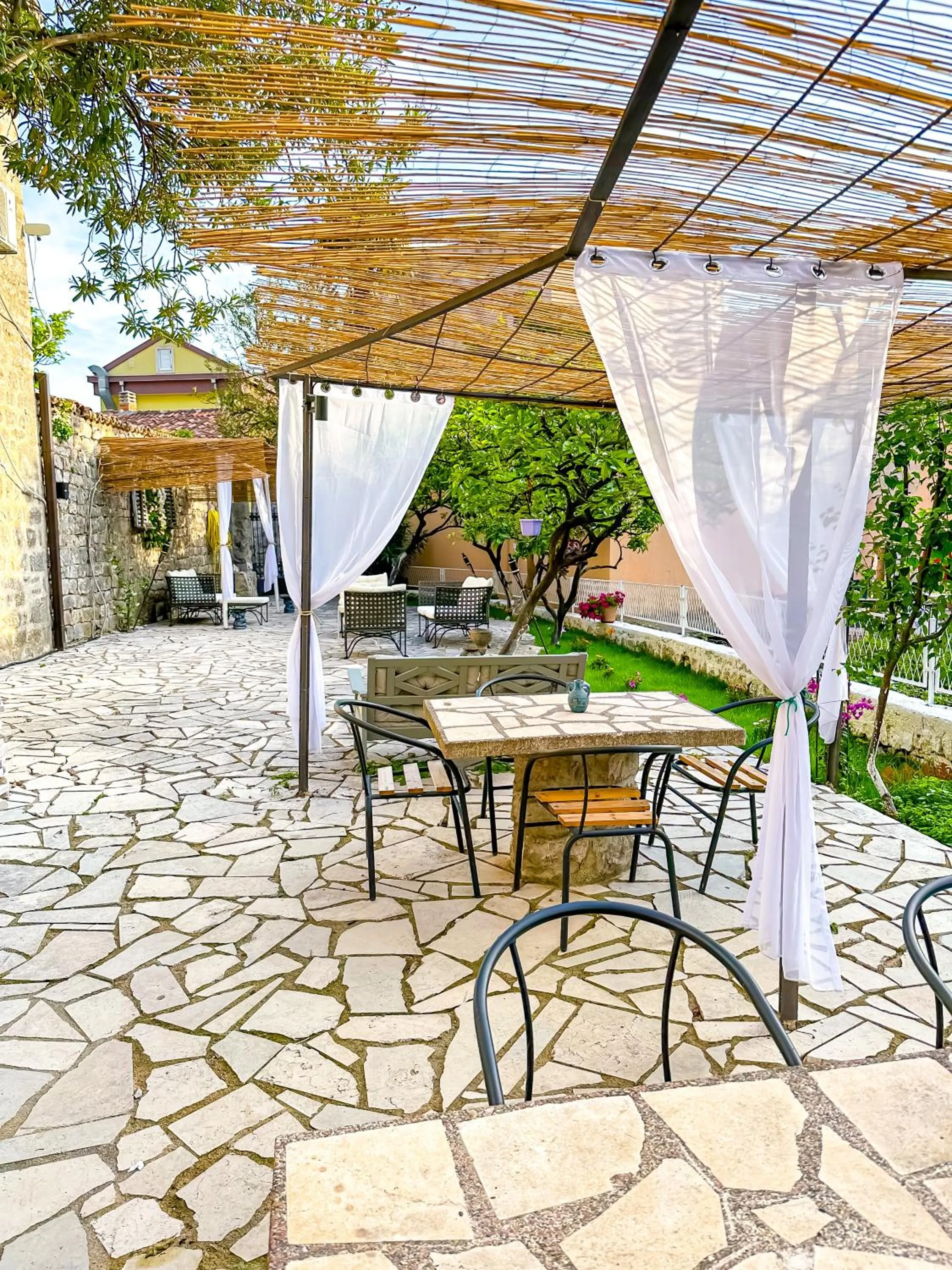 Day in Serenita Stone House