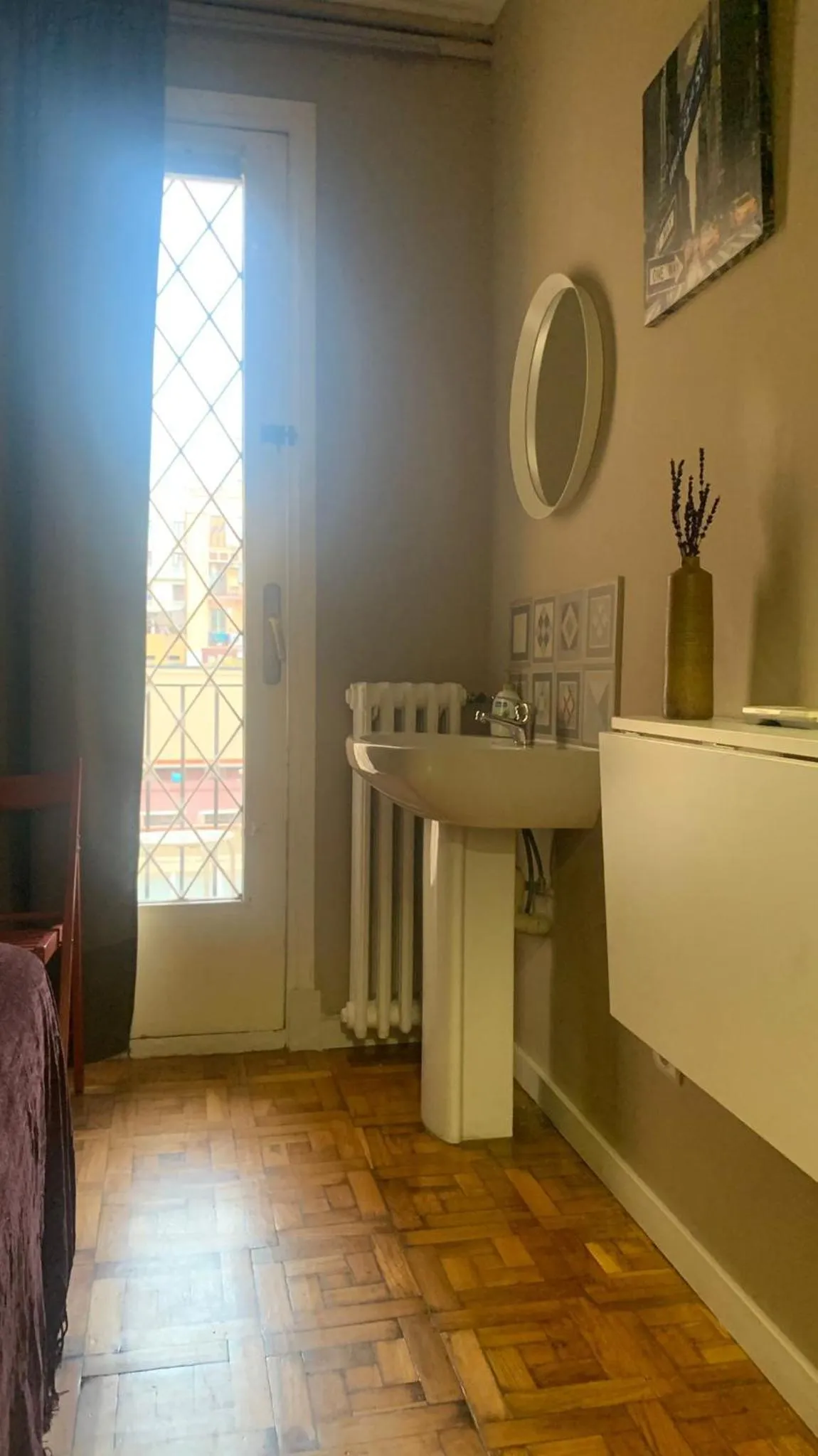 Toilet in Somnio Hostels